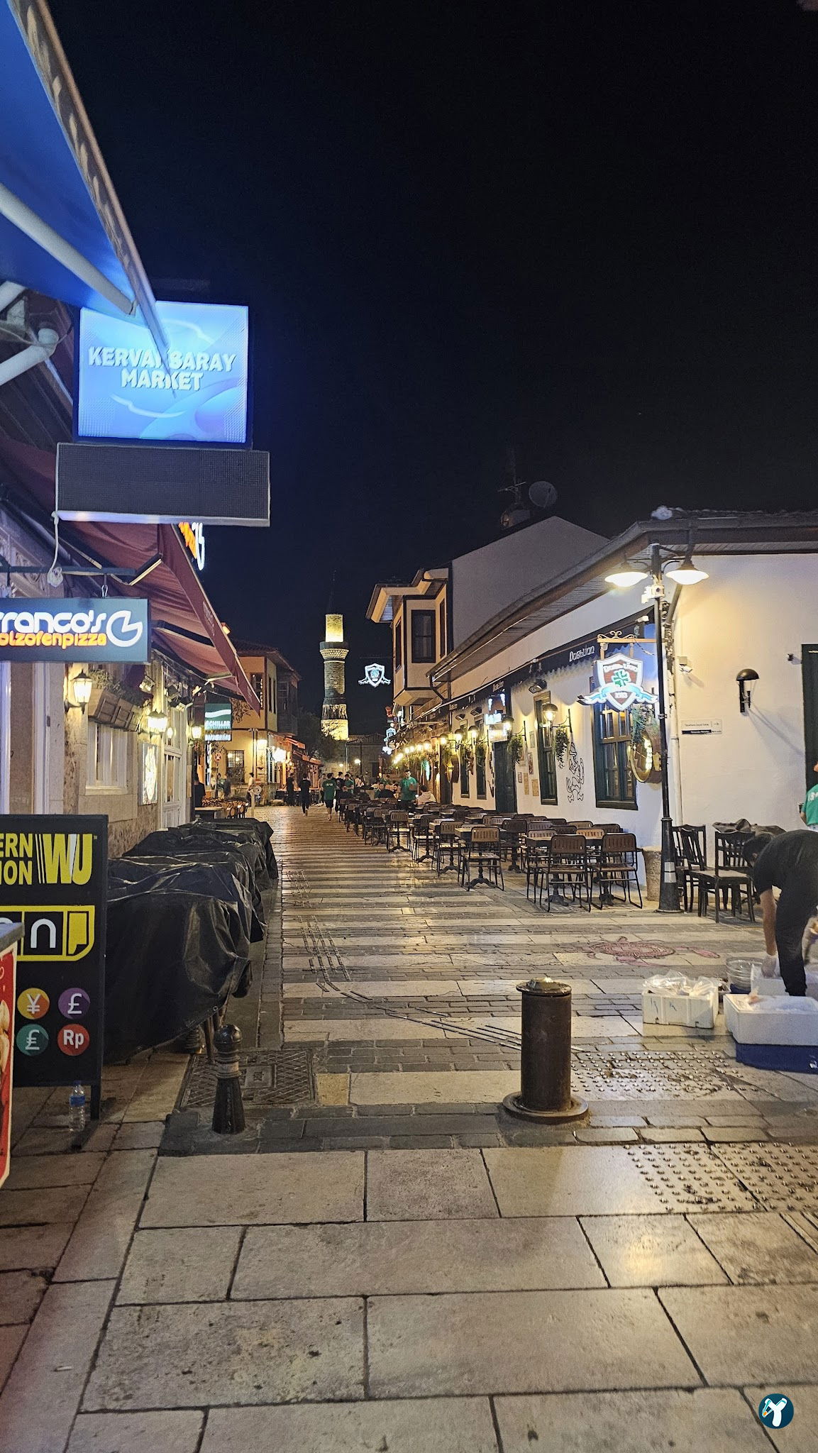 Begonvil Kaleiçi