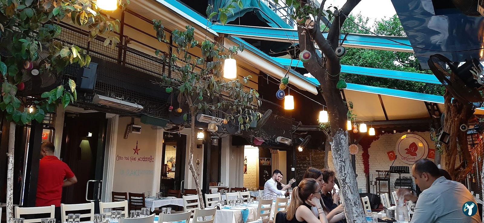 Begonvil Kaleiçi