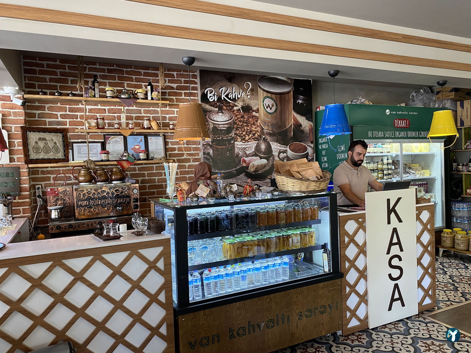 Van Konağı