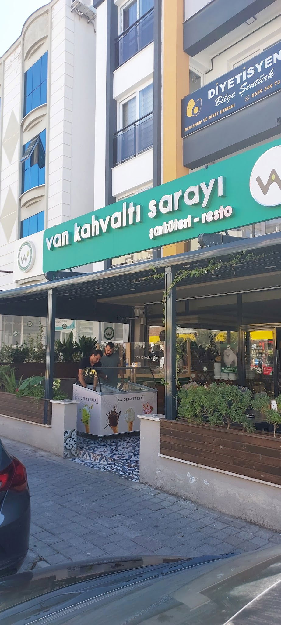 Van Konağı