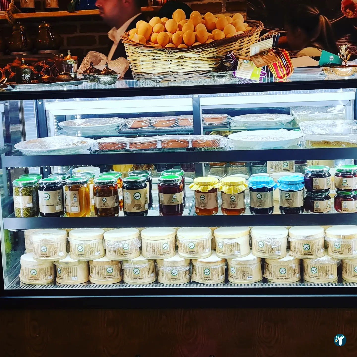 Van Konağı