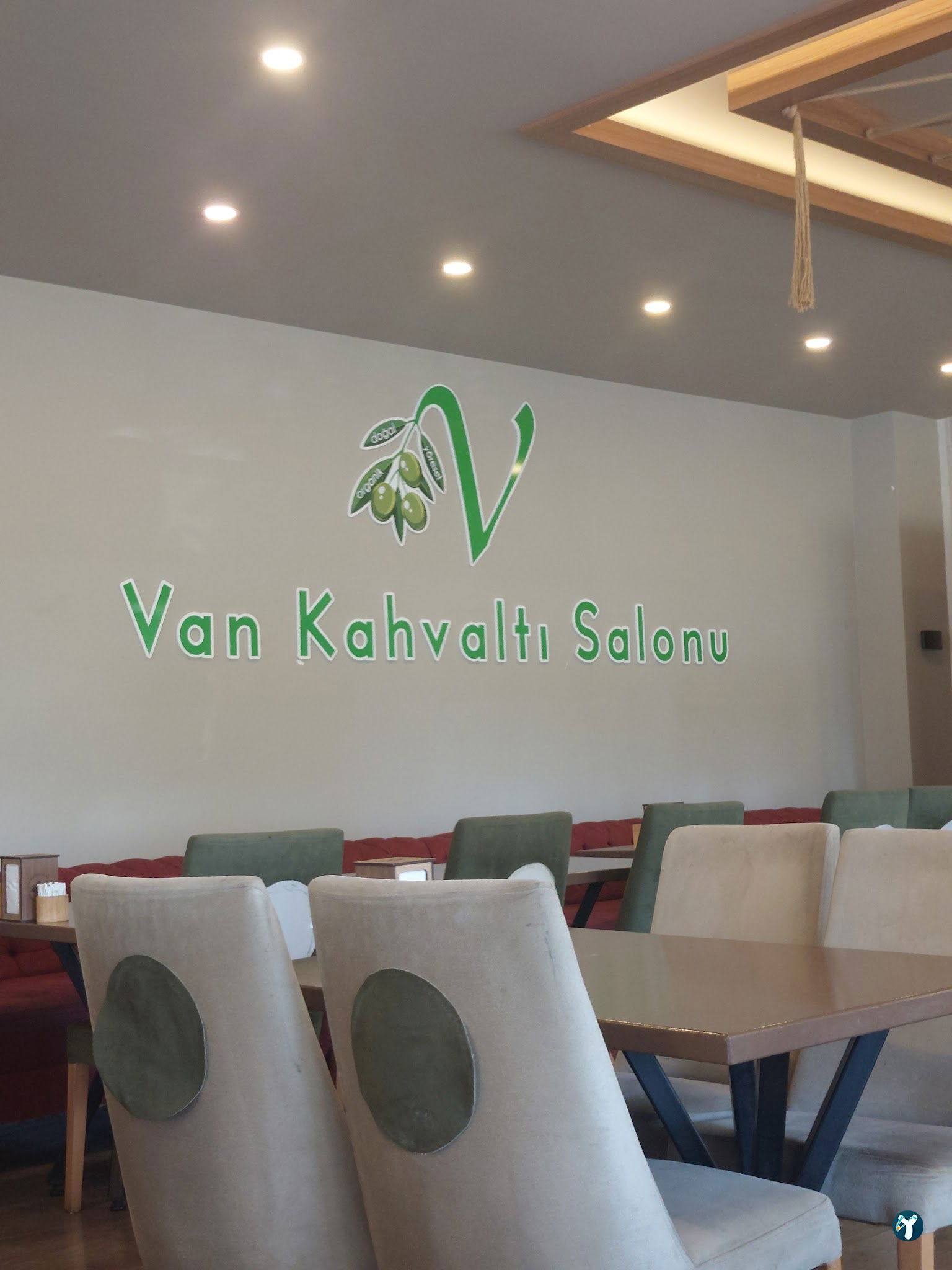 Van Konağı