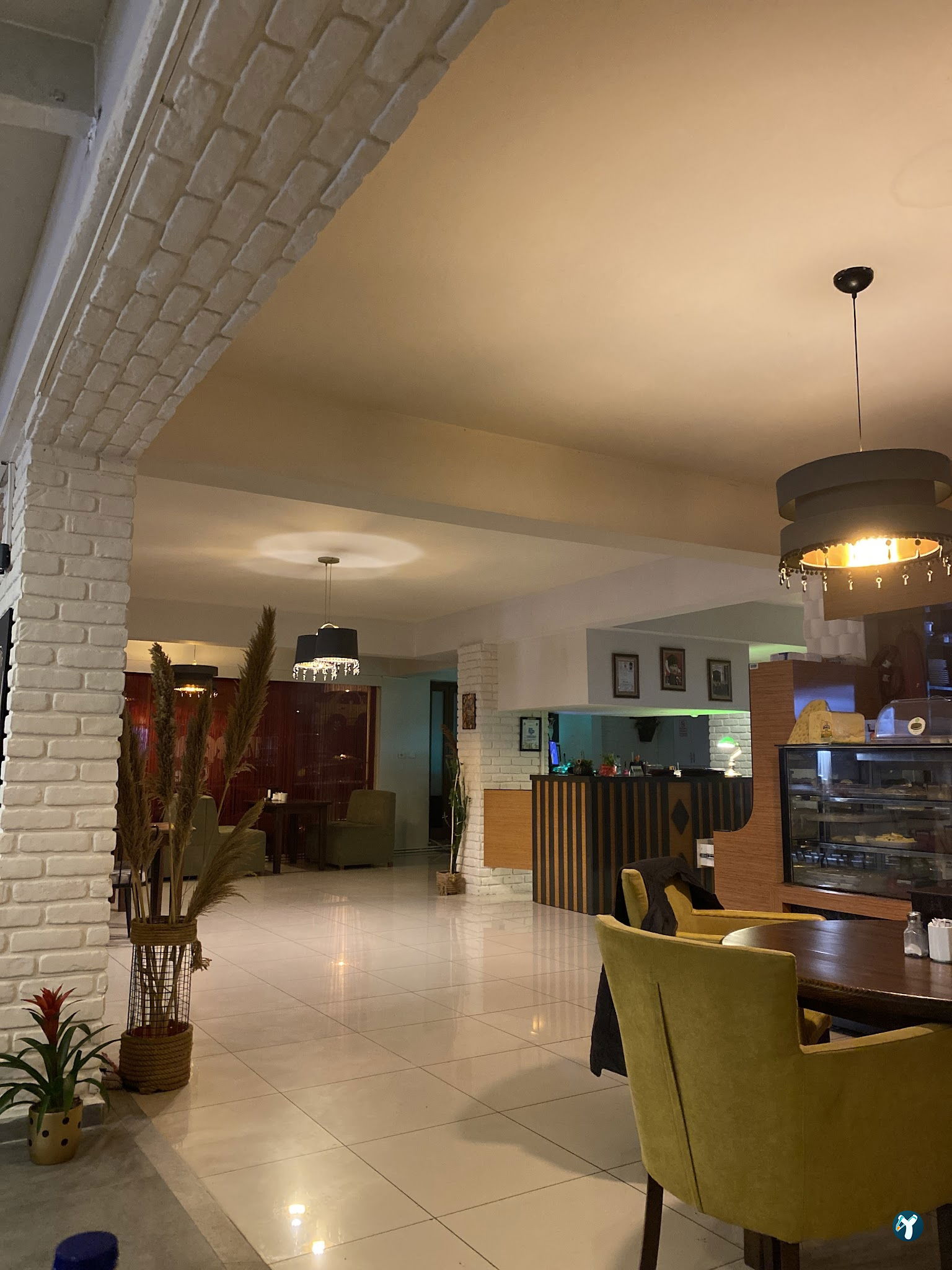 Tarçın Cafe