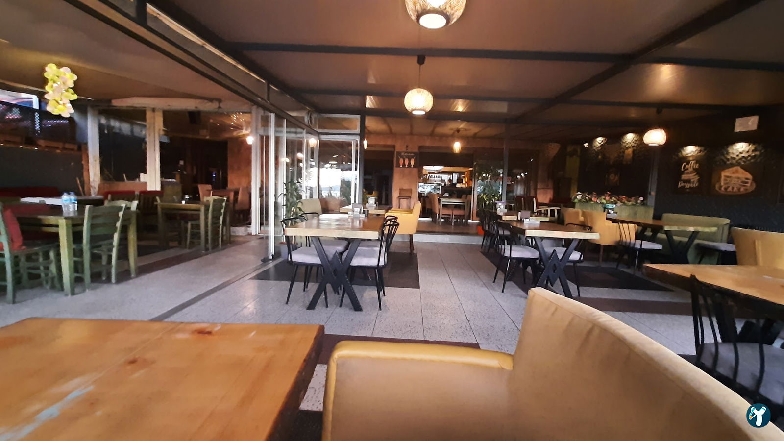 Tarçın Cafe