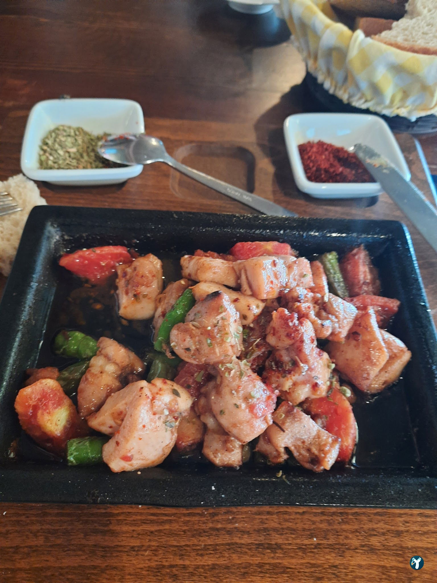 Tarçın Cafe