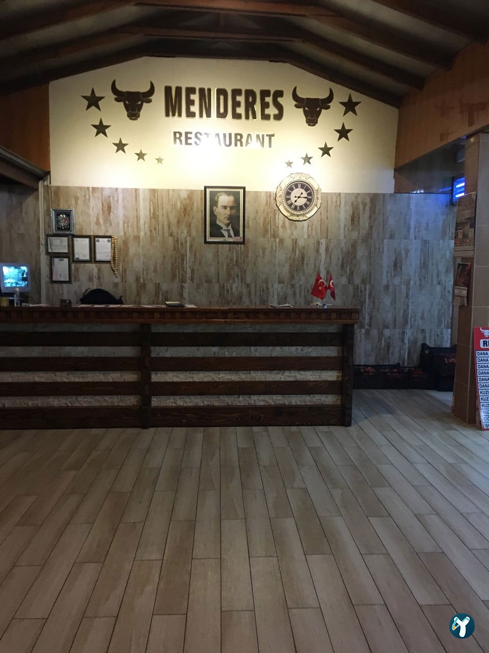 Menderes Restaurant