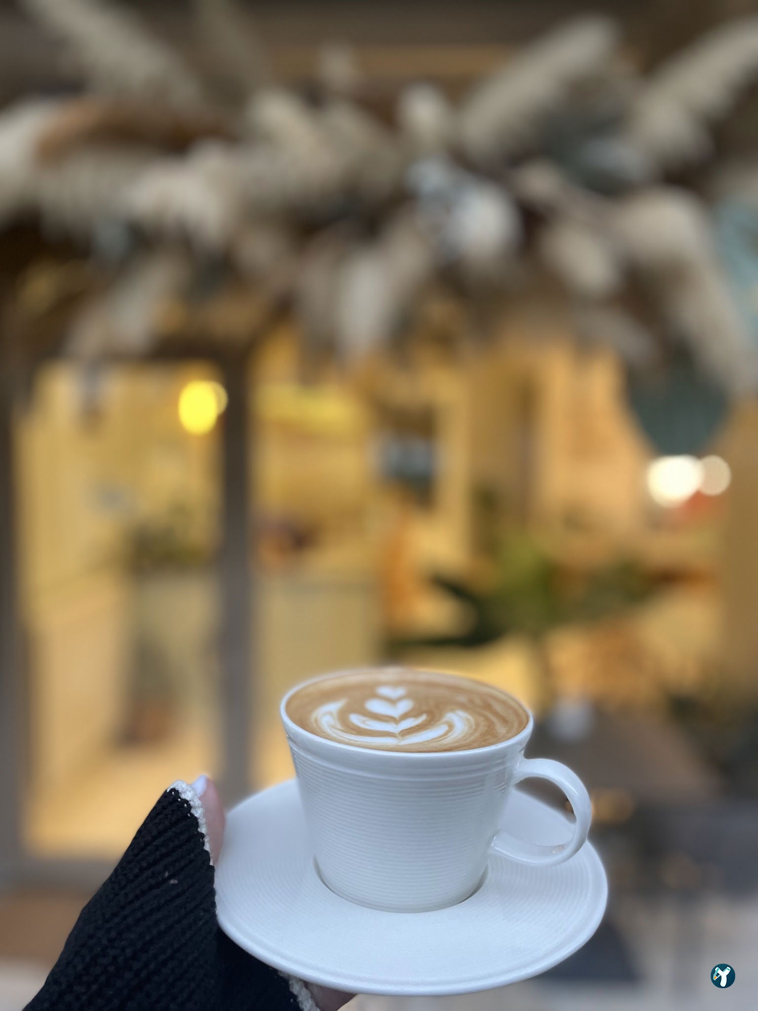 Leni Artisan Cafe