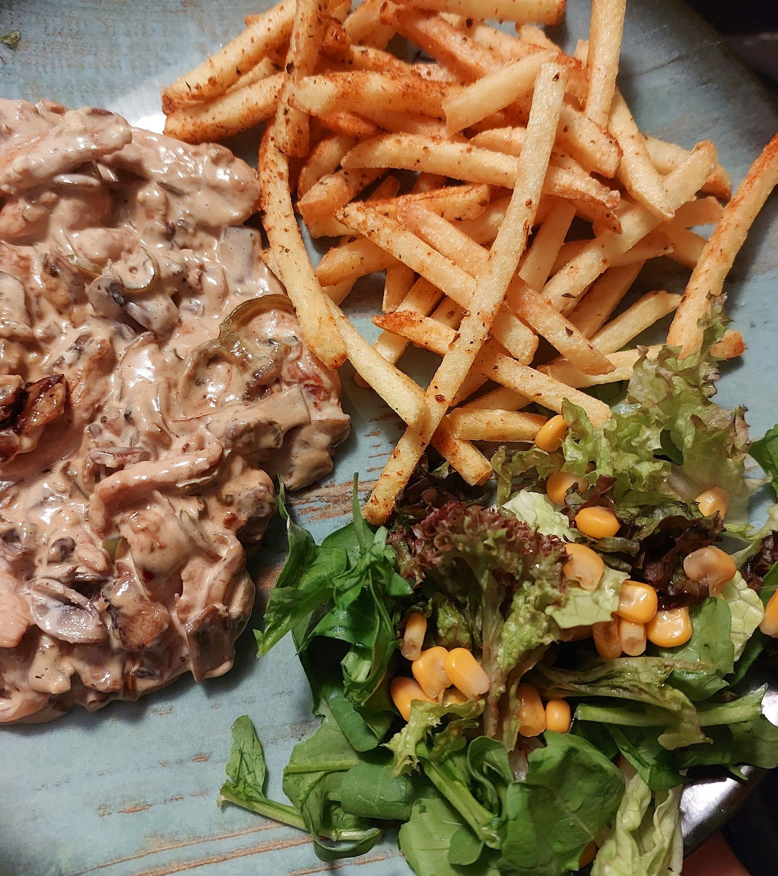 Vibes Restaurant & Cafe