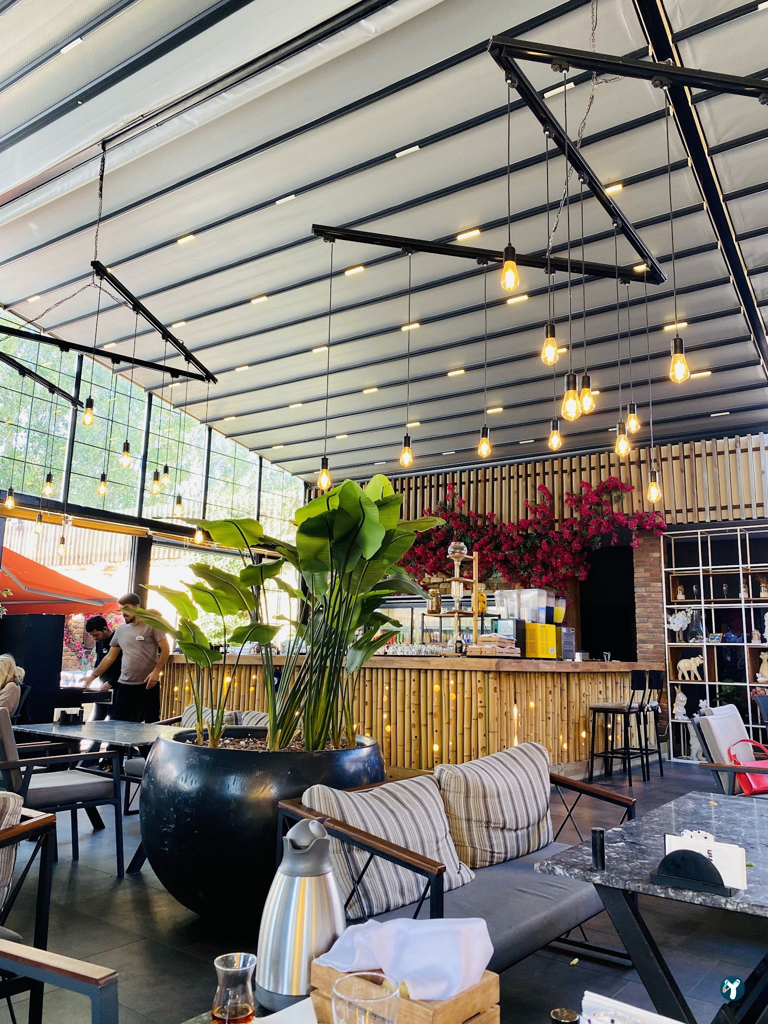 Zeytin Cafe Restaurant Kahvaltı Mangal
