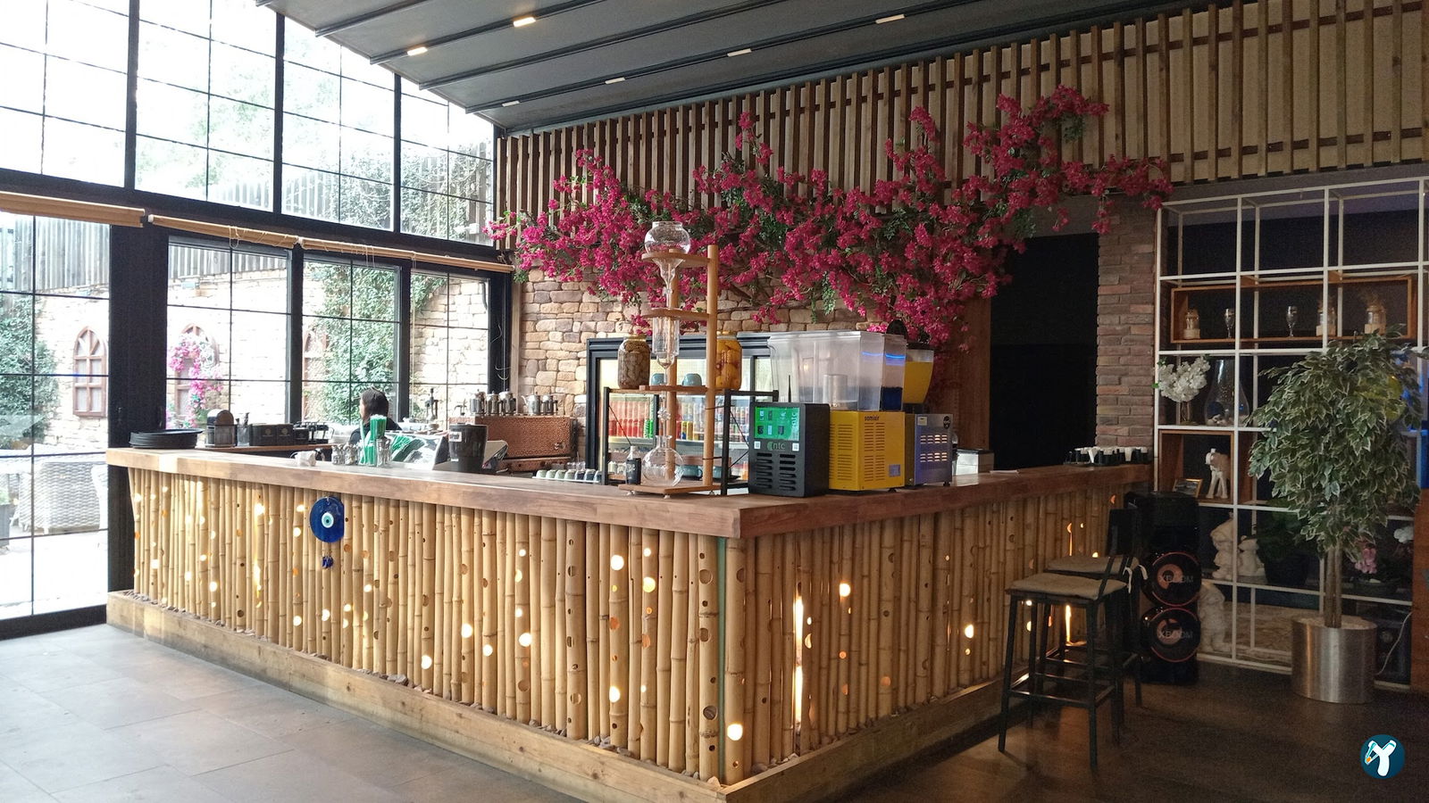 Zeytin Cafe Restaurant Kahvaltı Mangal