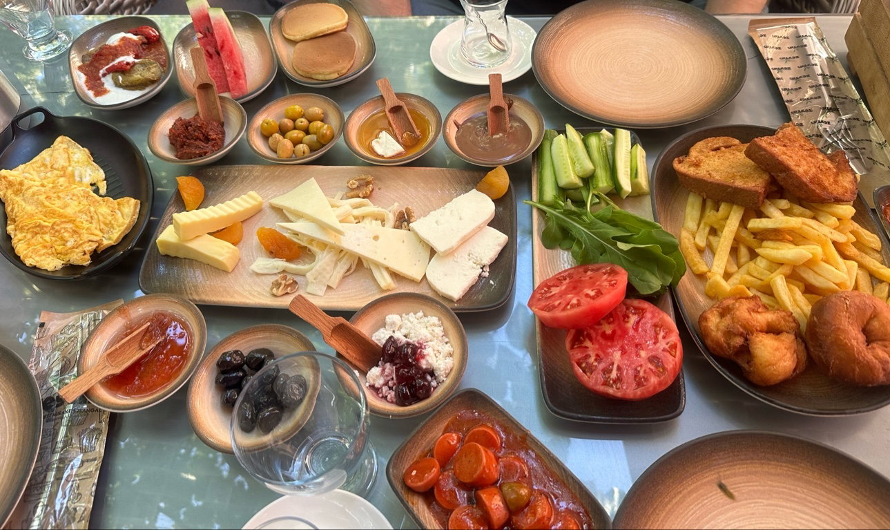 Zeytin Cafe Restaurant Kahvaltı Mangal