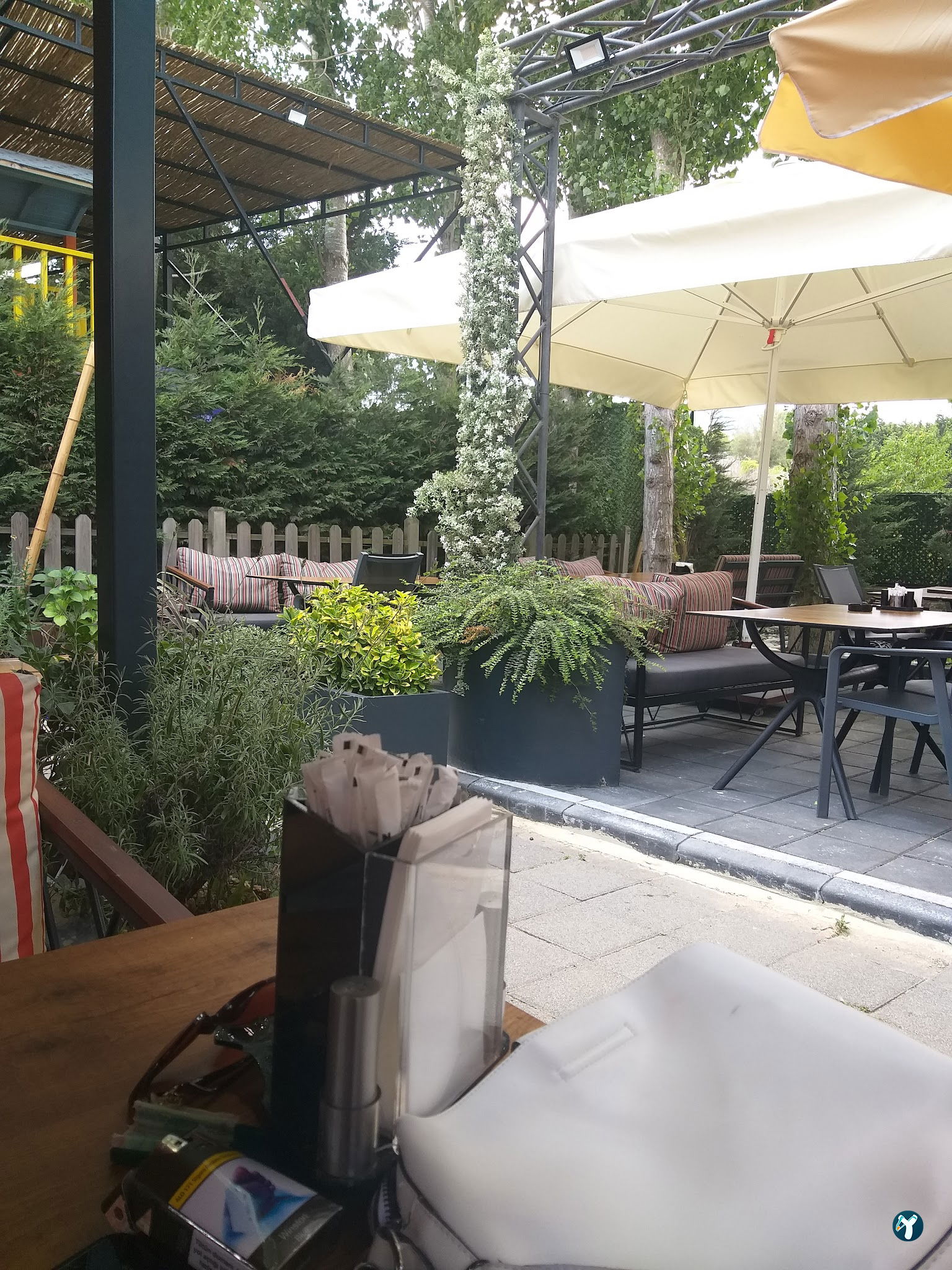 Zeytin Cafe Restaurant Kahvaltı Mangal