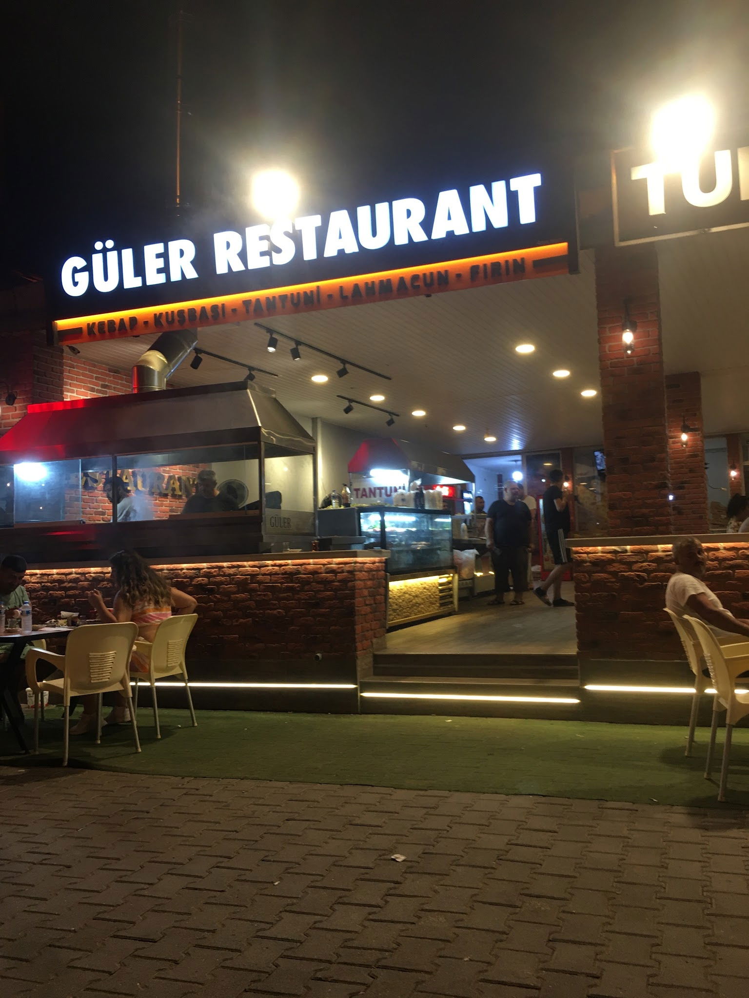 Güler Restaurant