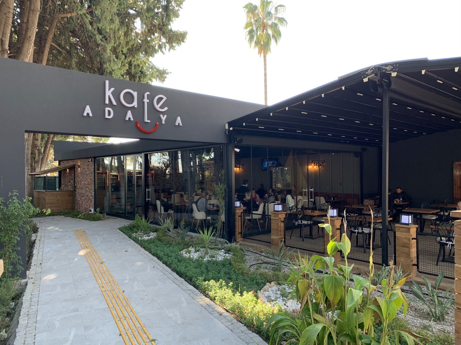Cafe Adalya