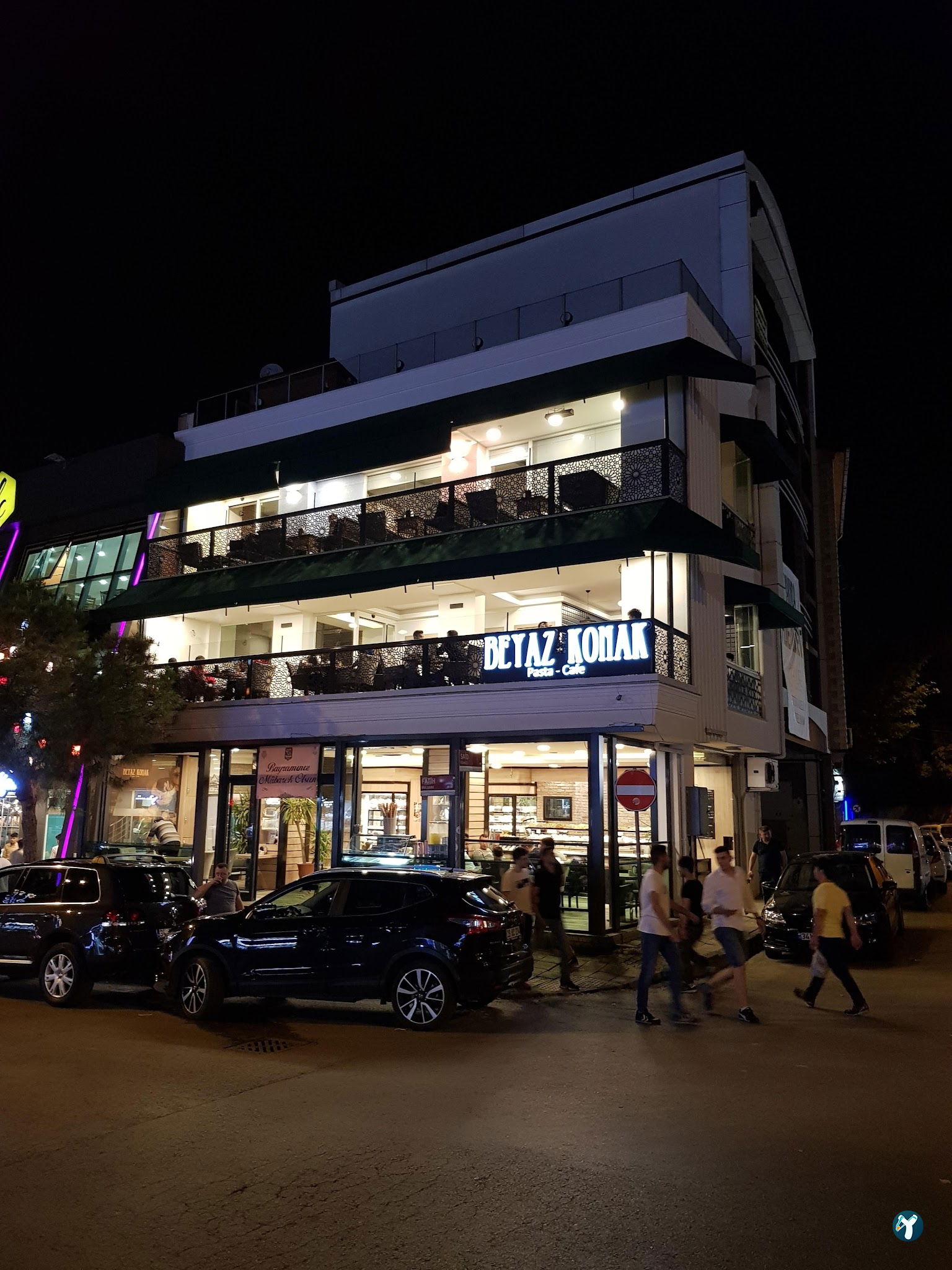 Beyaz Konak