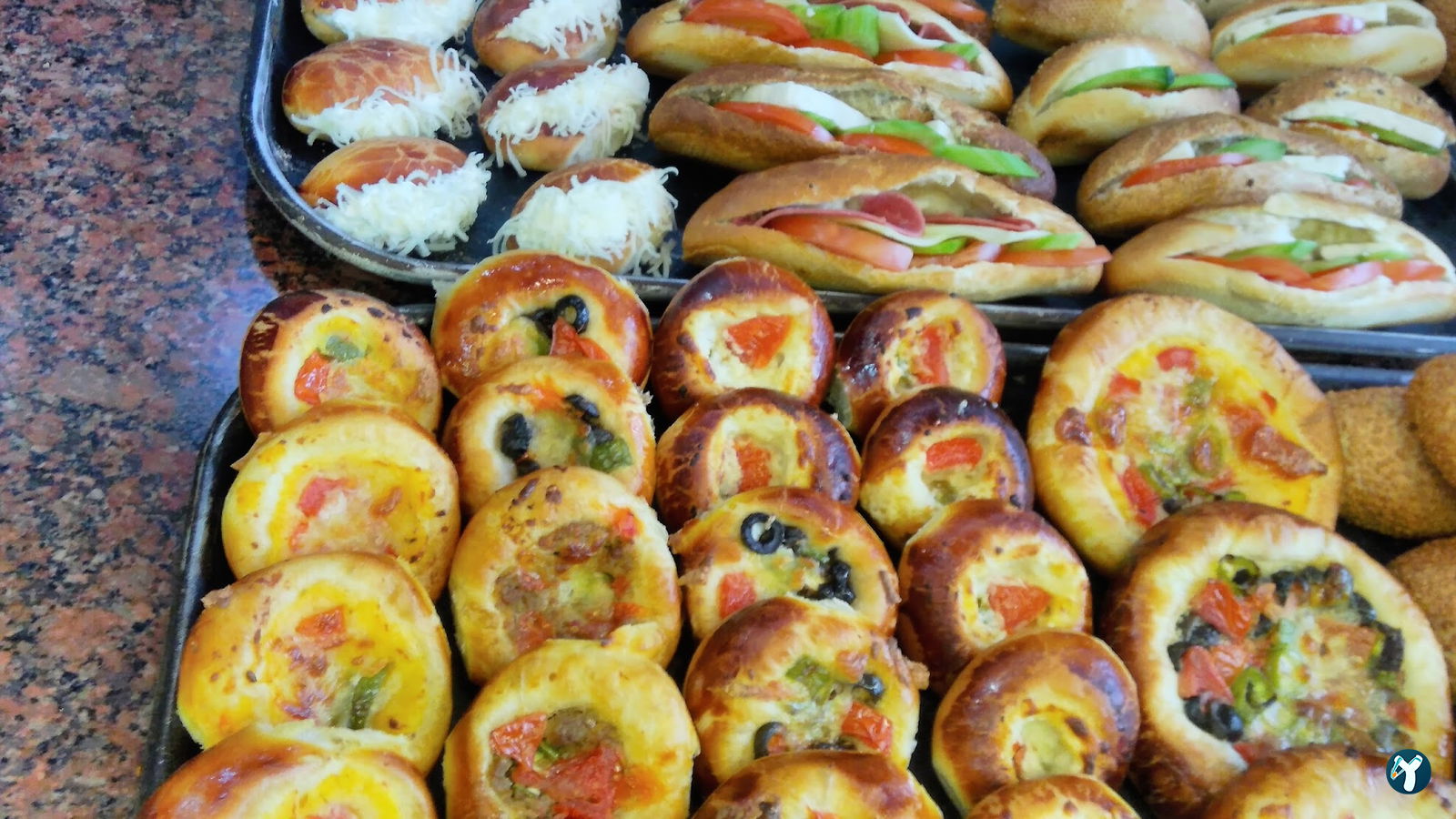 Beyaz Konak