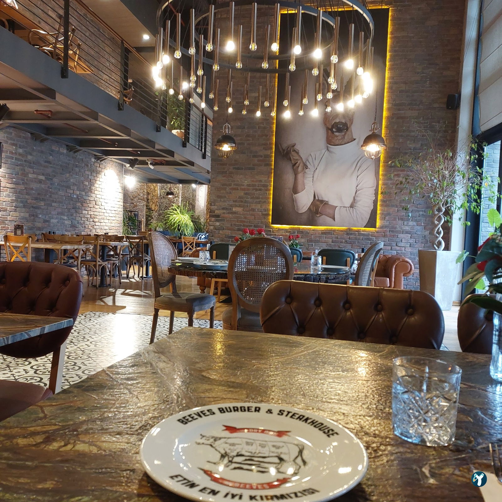 Beeves Grill & Brasserie