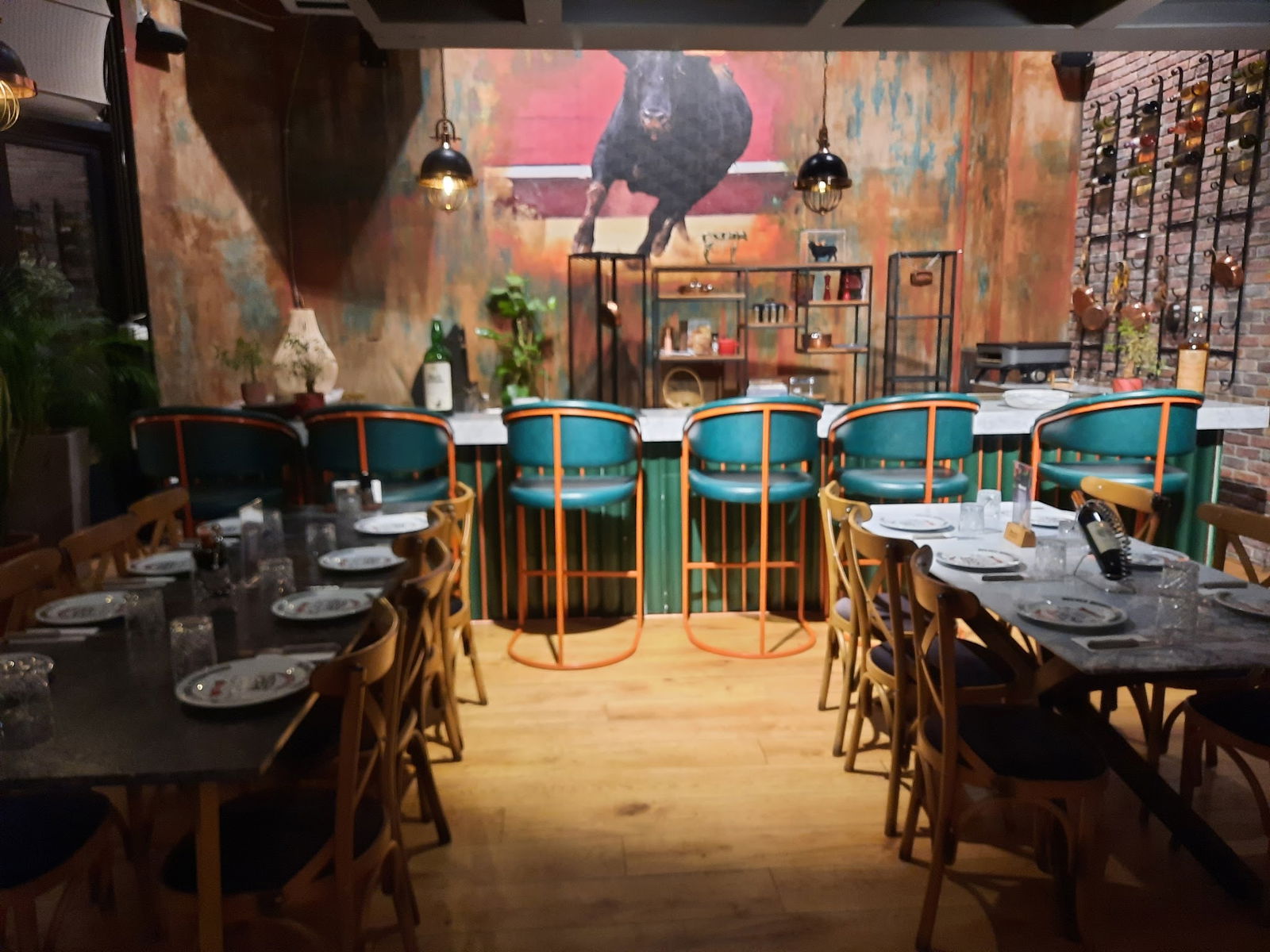 Beeves Grill & Brasserie