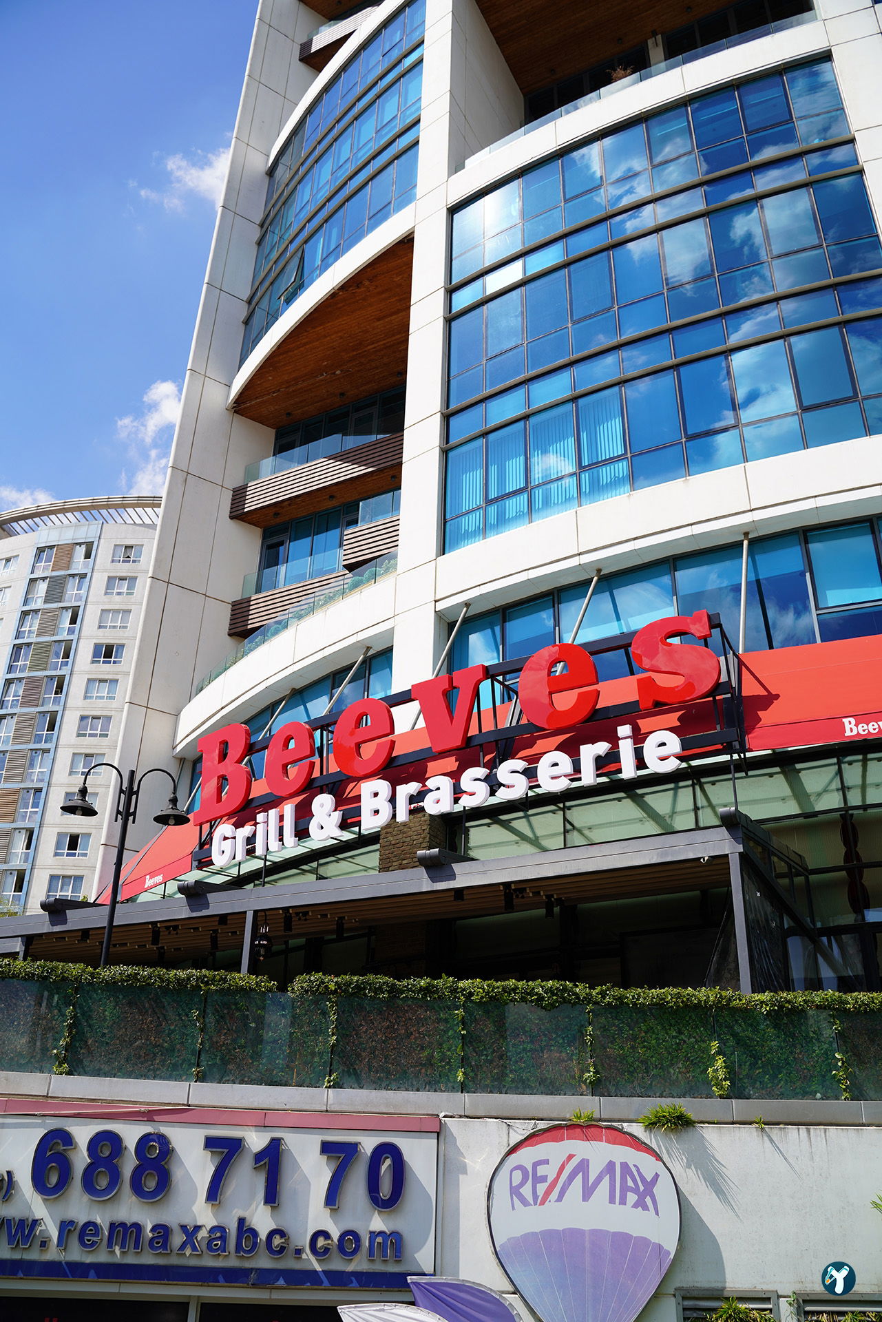 Beeves Grill & Brasserie