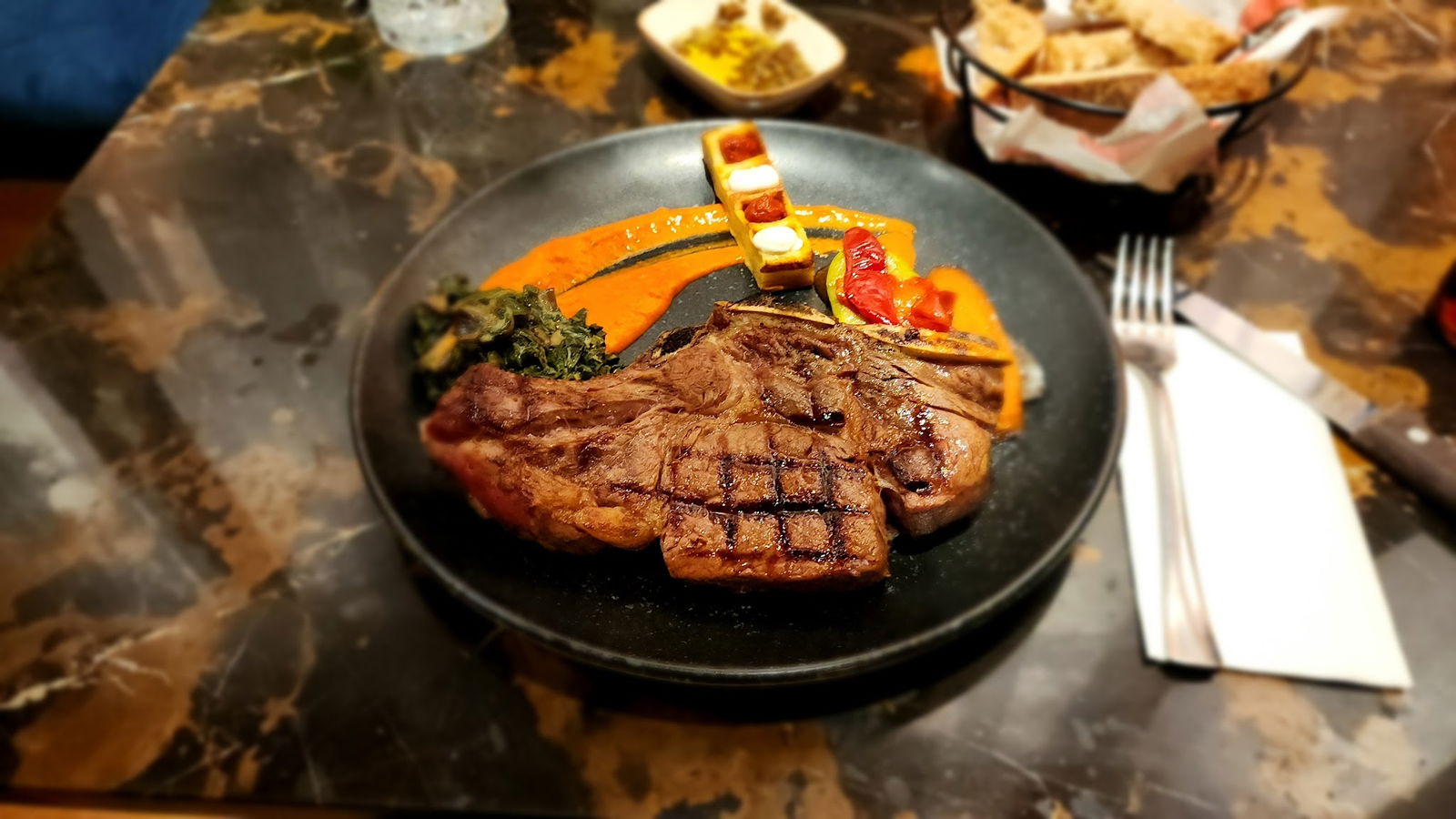 Beeves Grill & Brasserie