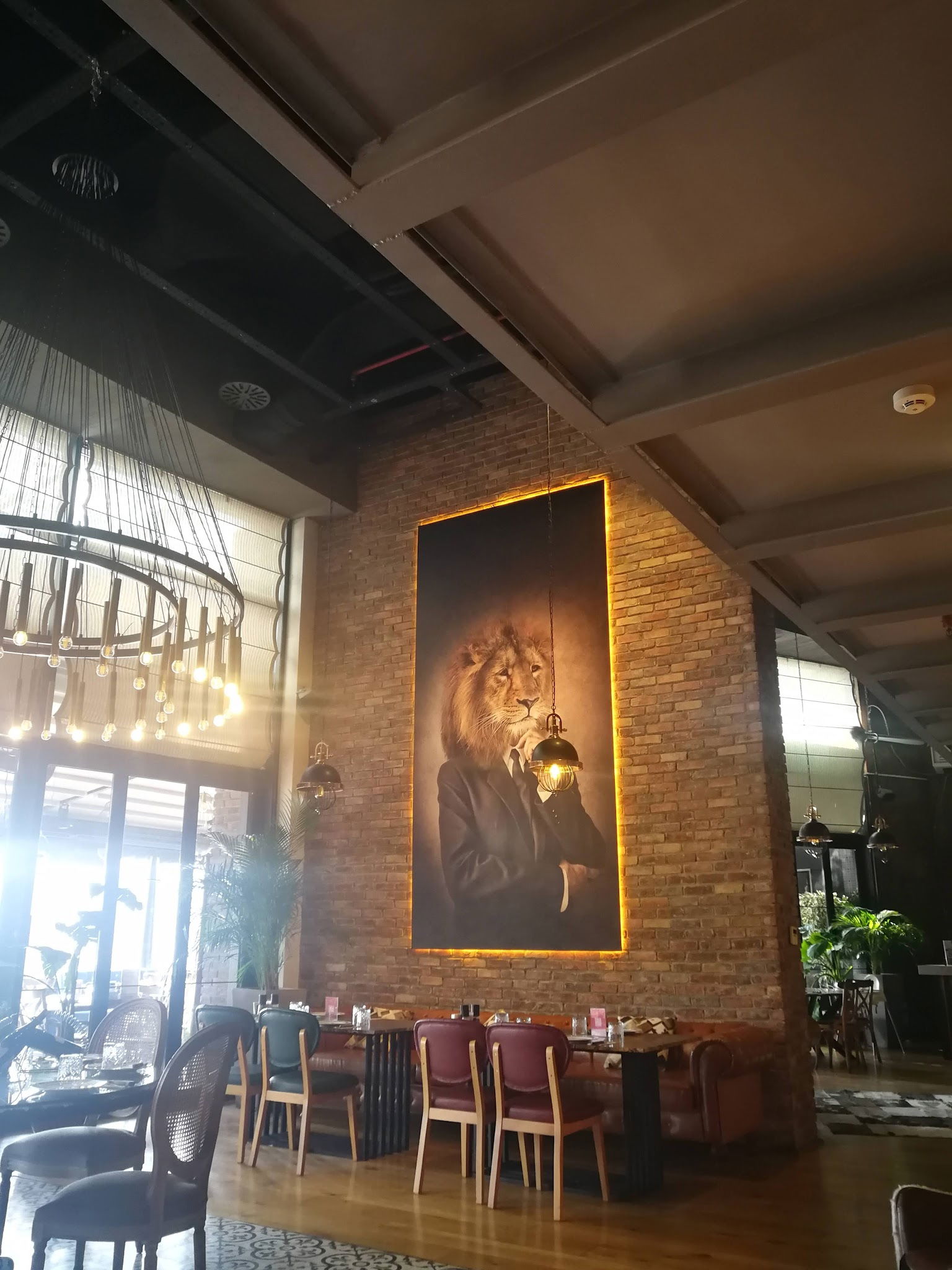 Beeves Grill & Brasserie