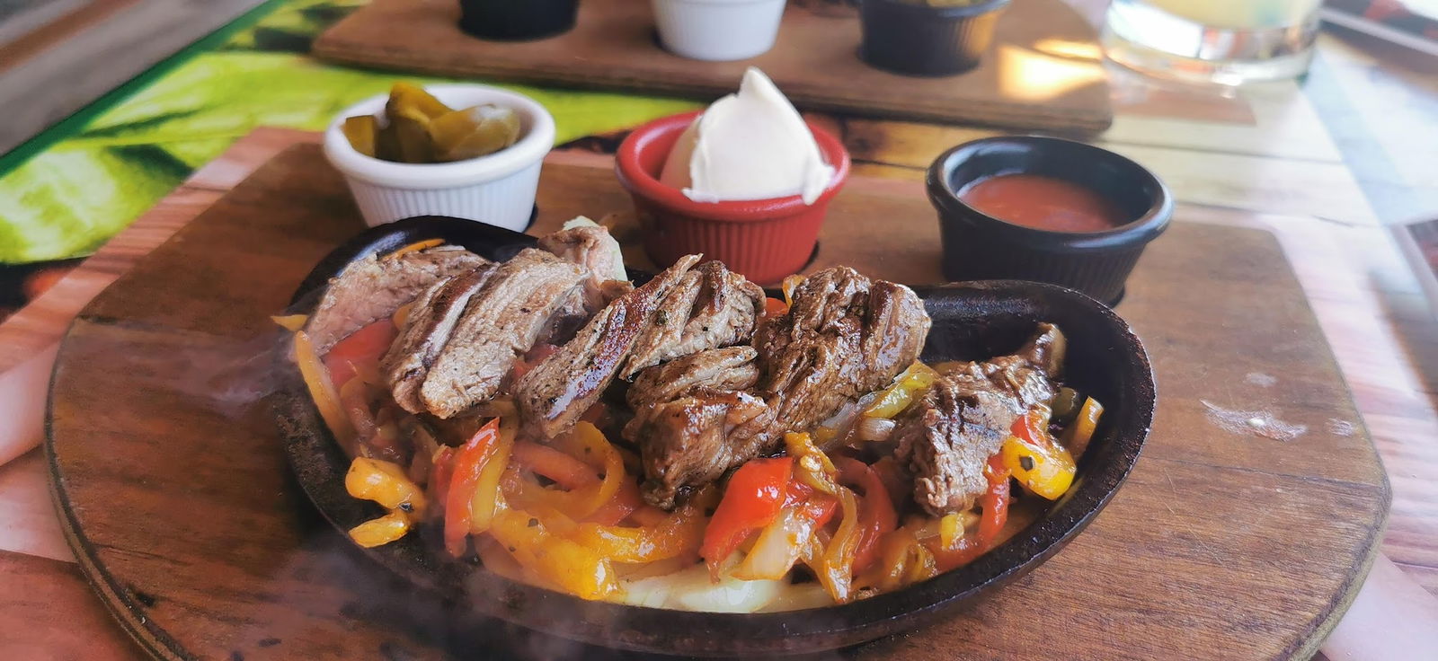 Kaan Cafe Restaurant خان رستورانت Khan Restaurant