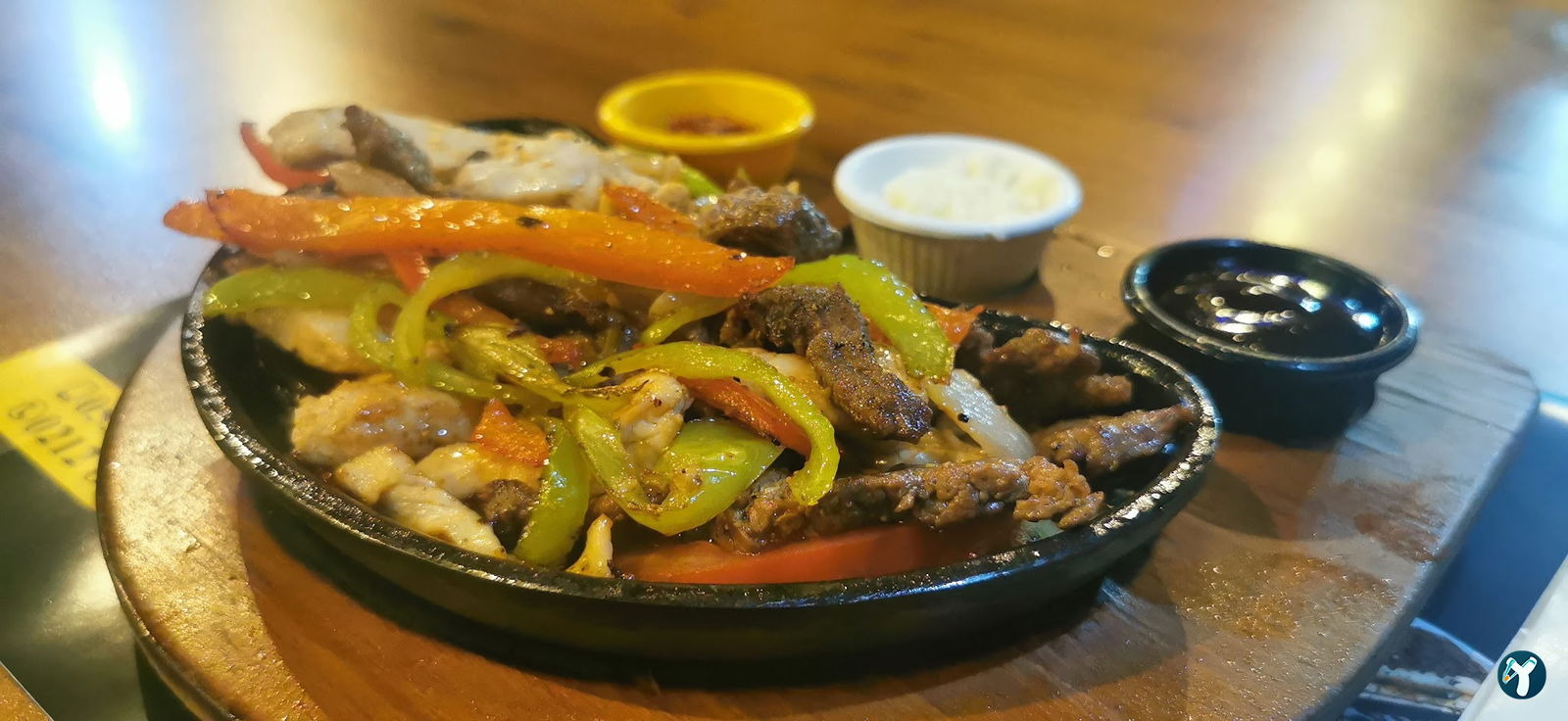 Kaan Cafe Restaurant خان رستورانت Khan Restaurant