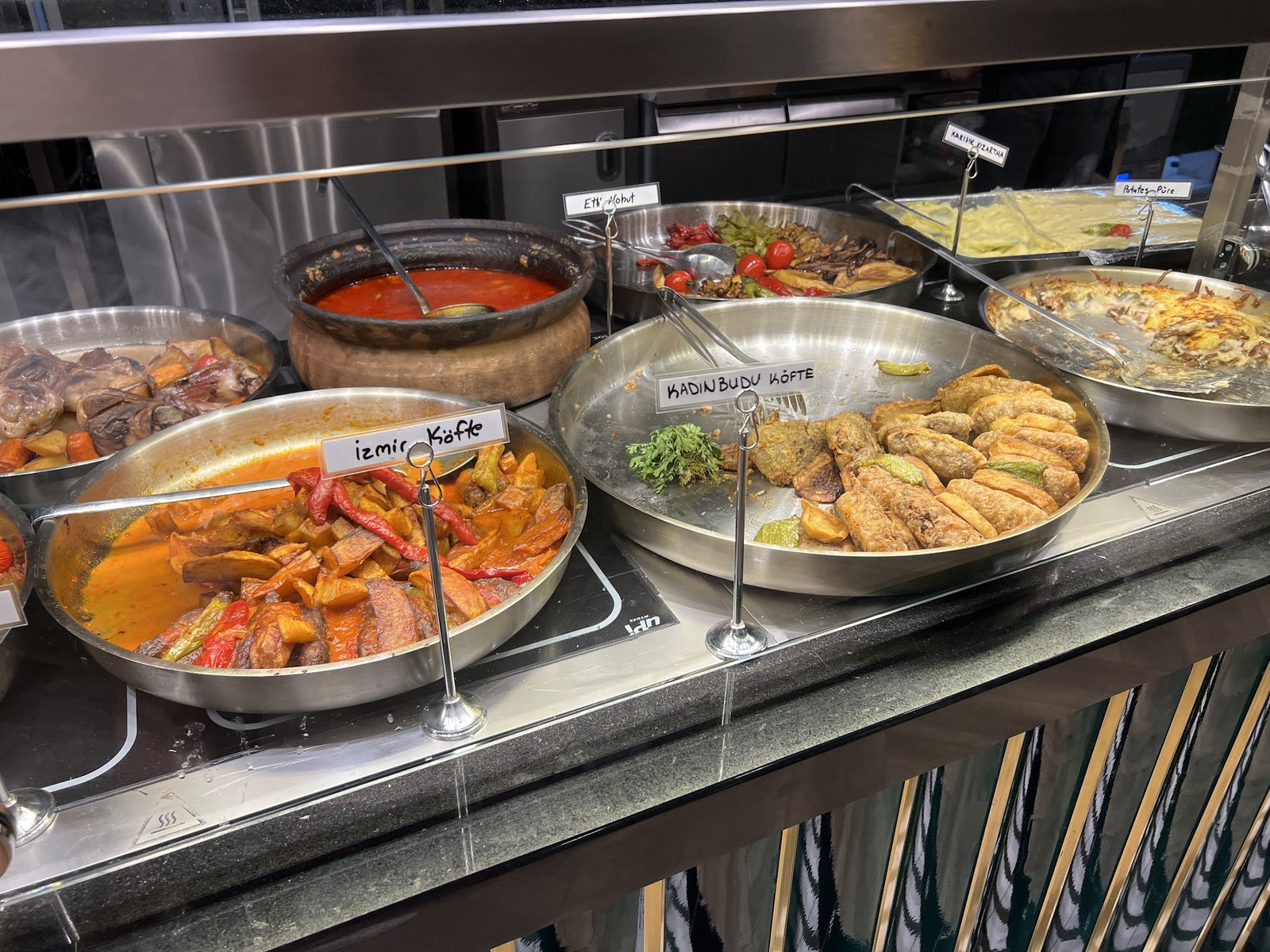Antre Kitchen Ala