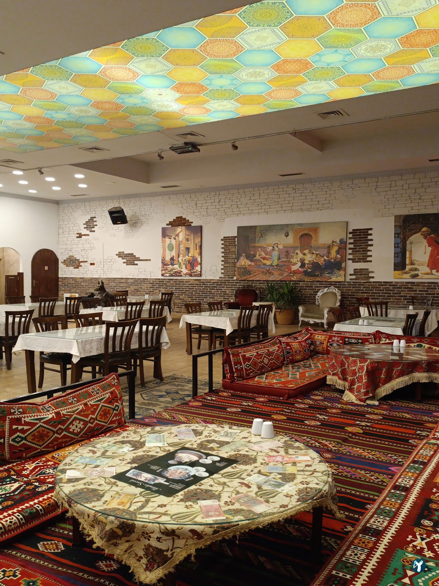 Arasta Cafe & Restaurant
