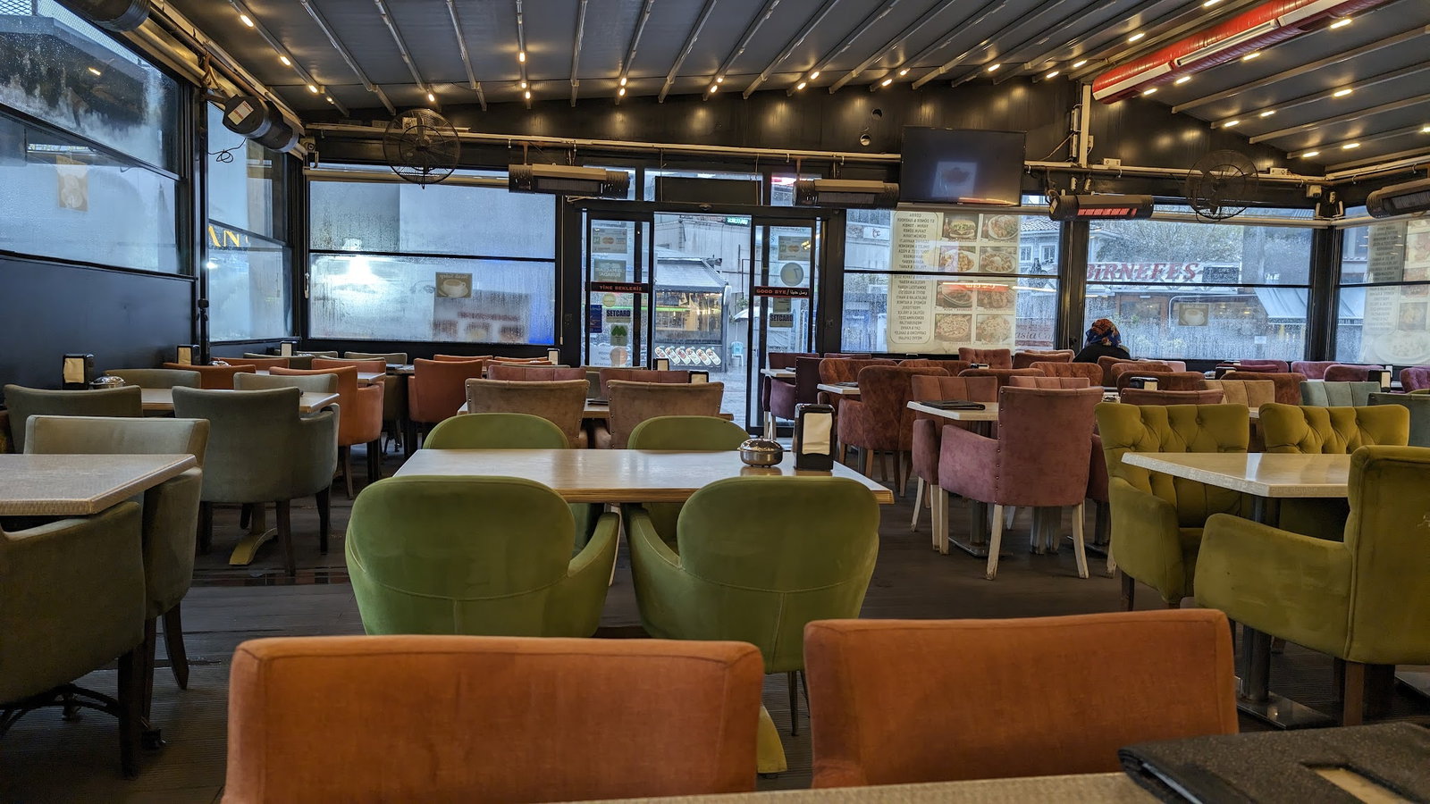 Arasta Cafe & Restaurant