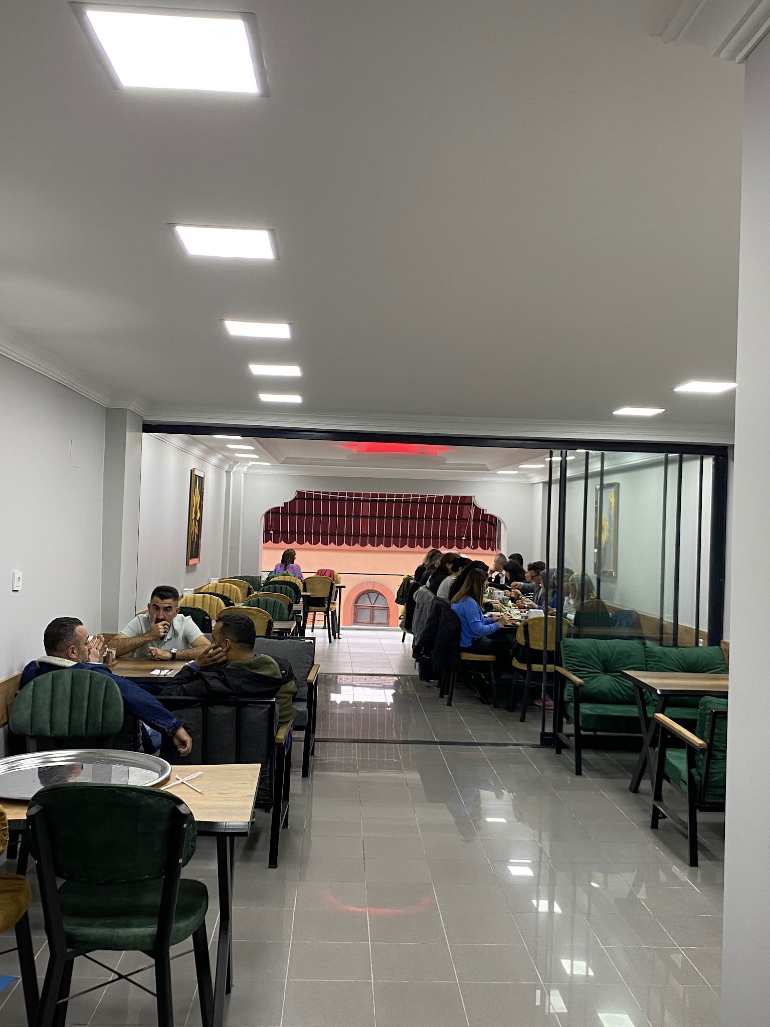 Köroğlu Kebap İskender Pi̇de Lahmacun