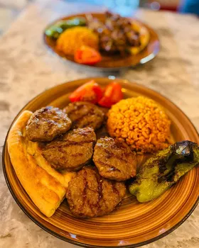 Aden Restaurant & Otel resimleri