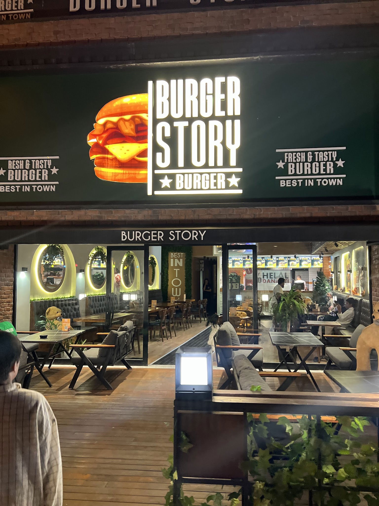 Burger Story