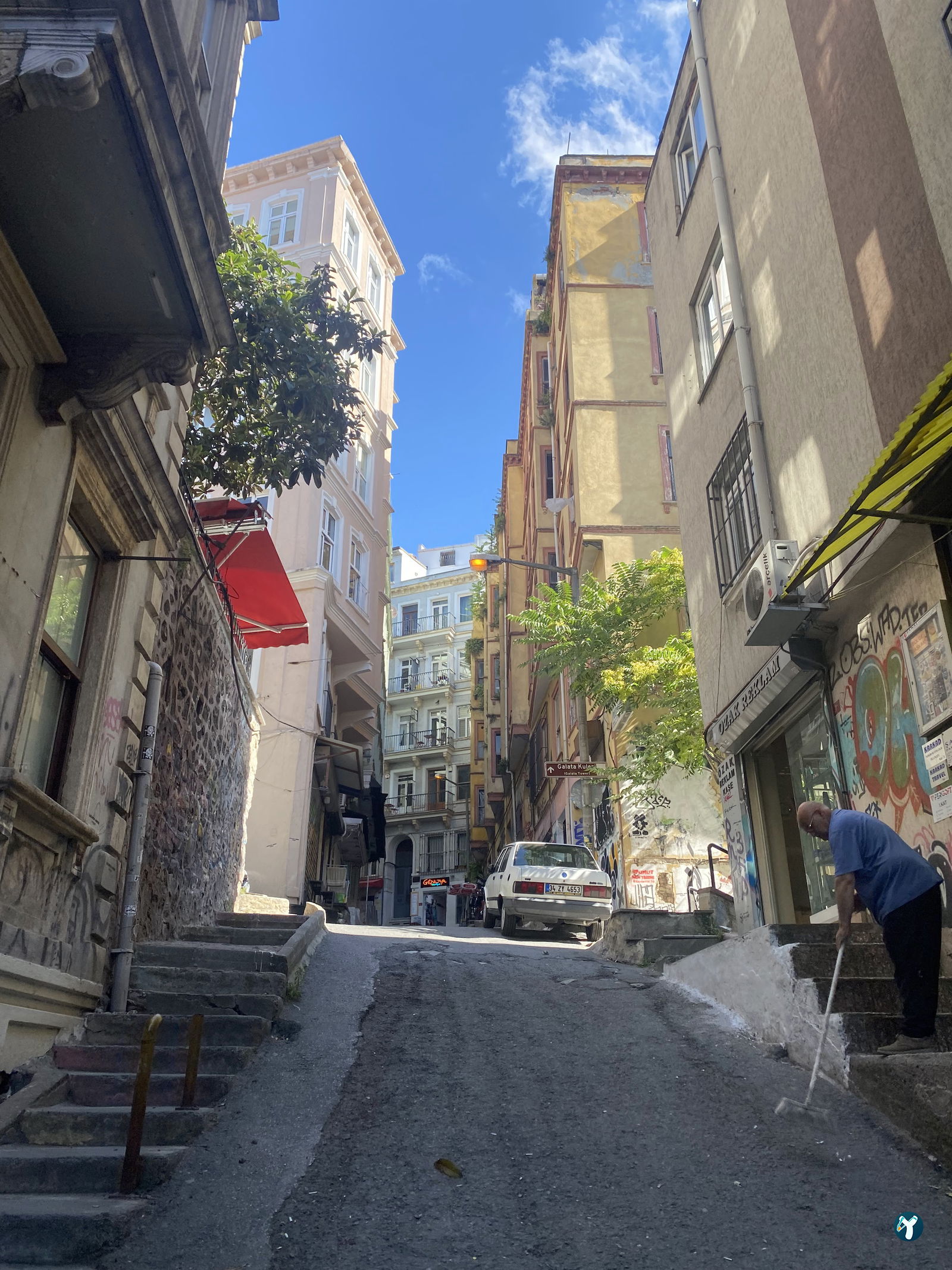 Moise Karaköy