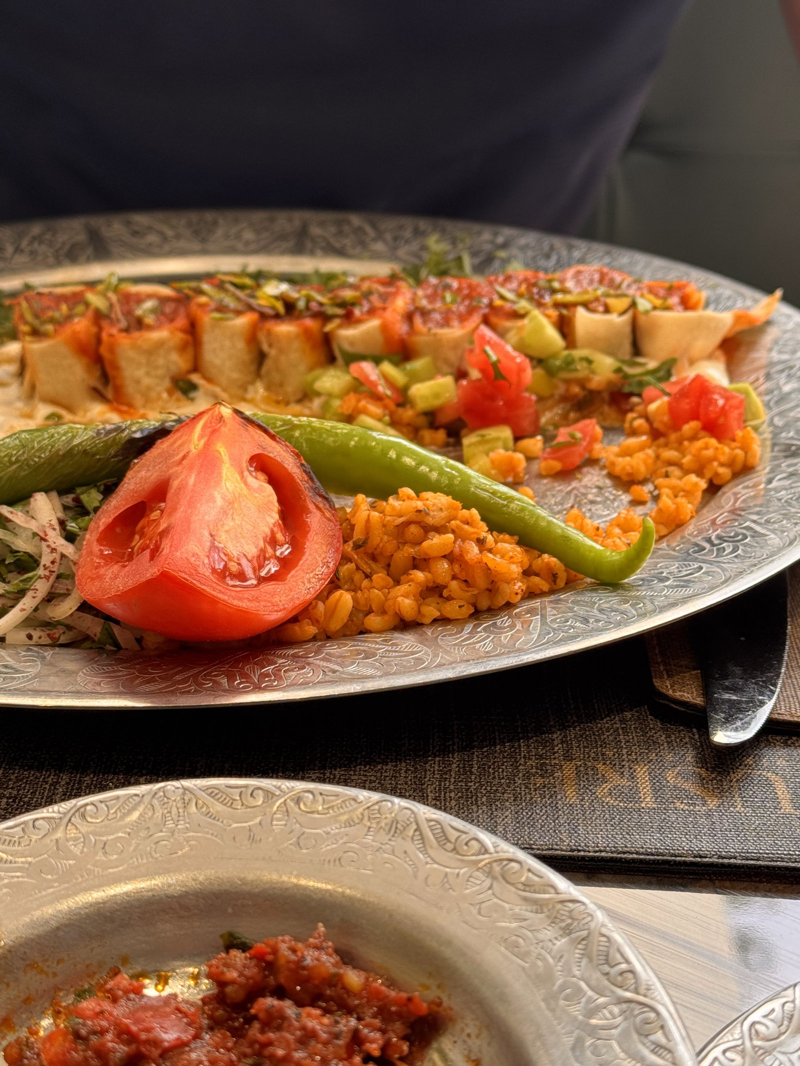 Usre Restoran