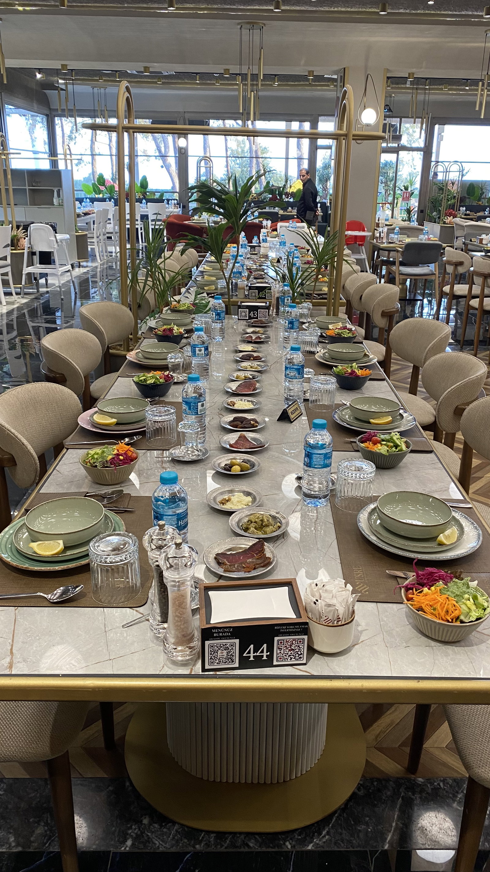 Usre Restoran