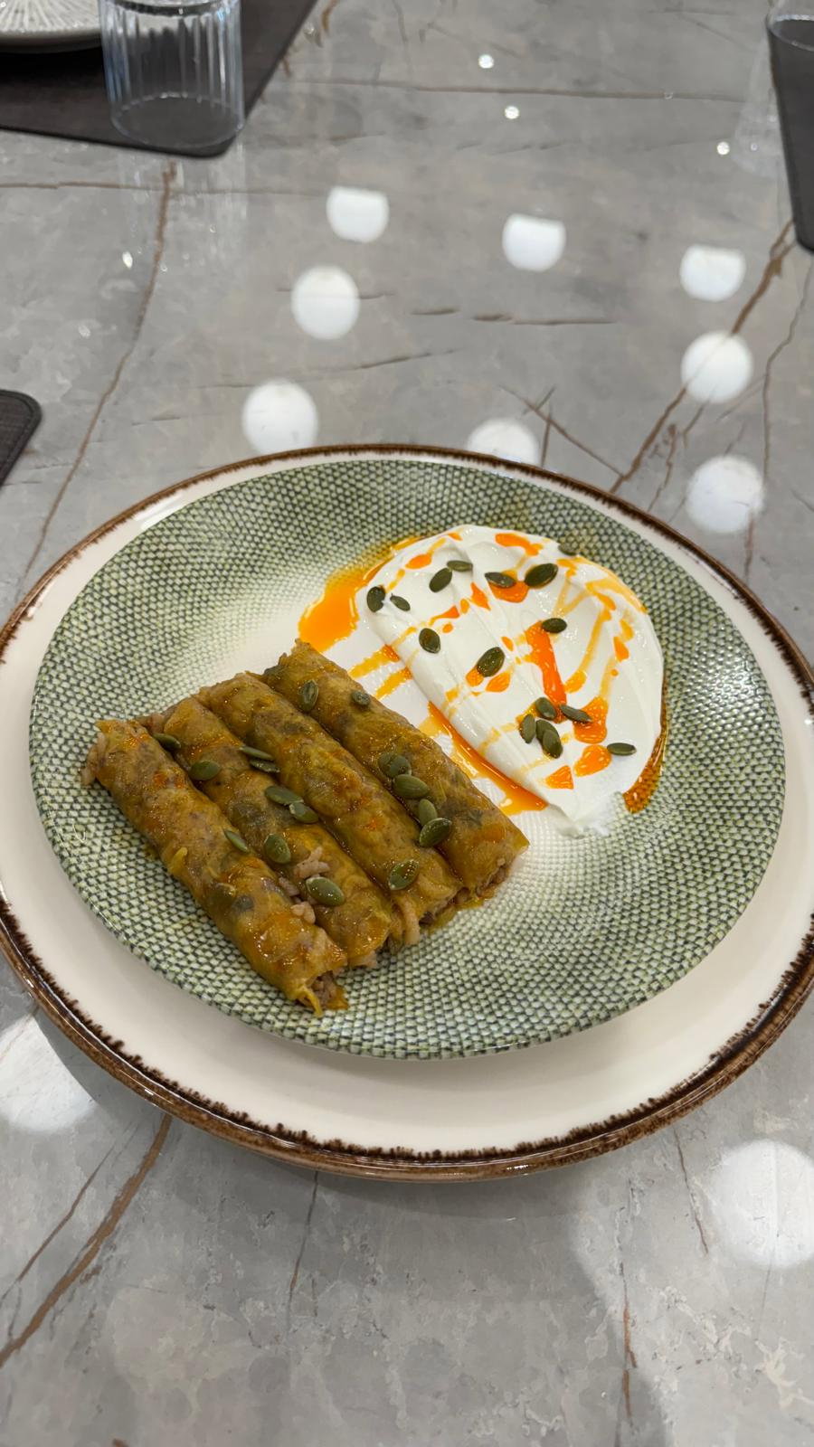 Usre Restoran