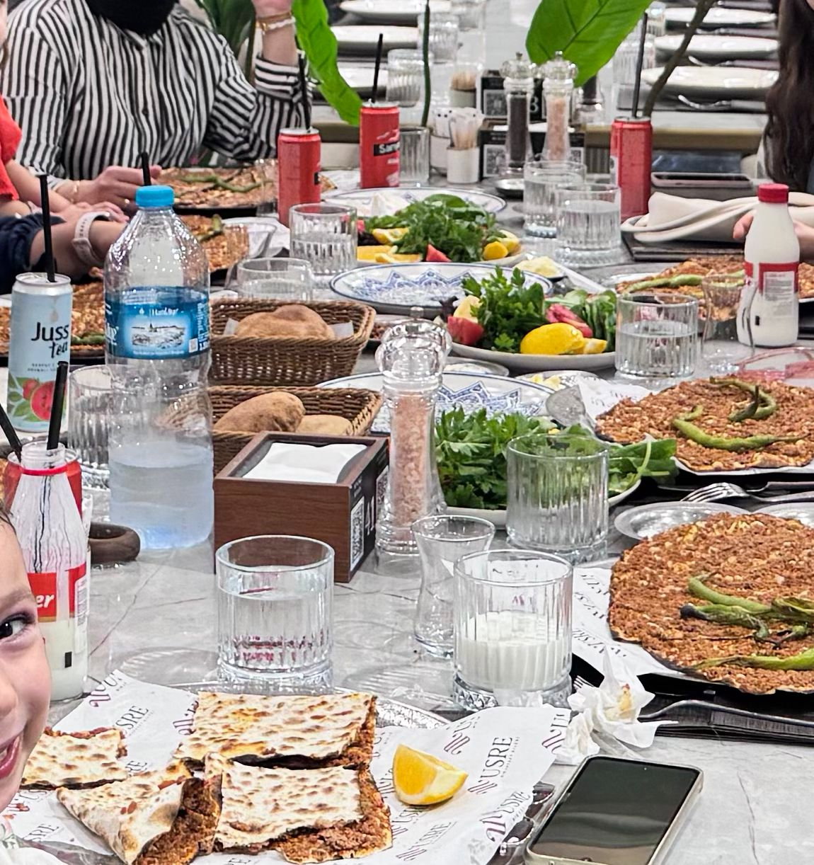 Usre Restoran