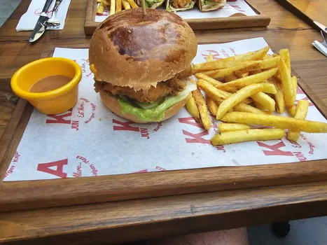 Junka Cafe Restaurant resimleri