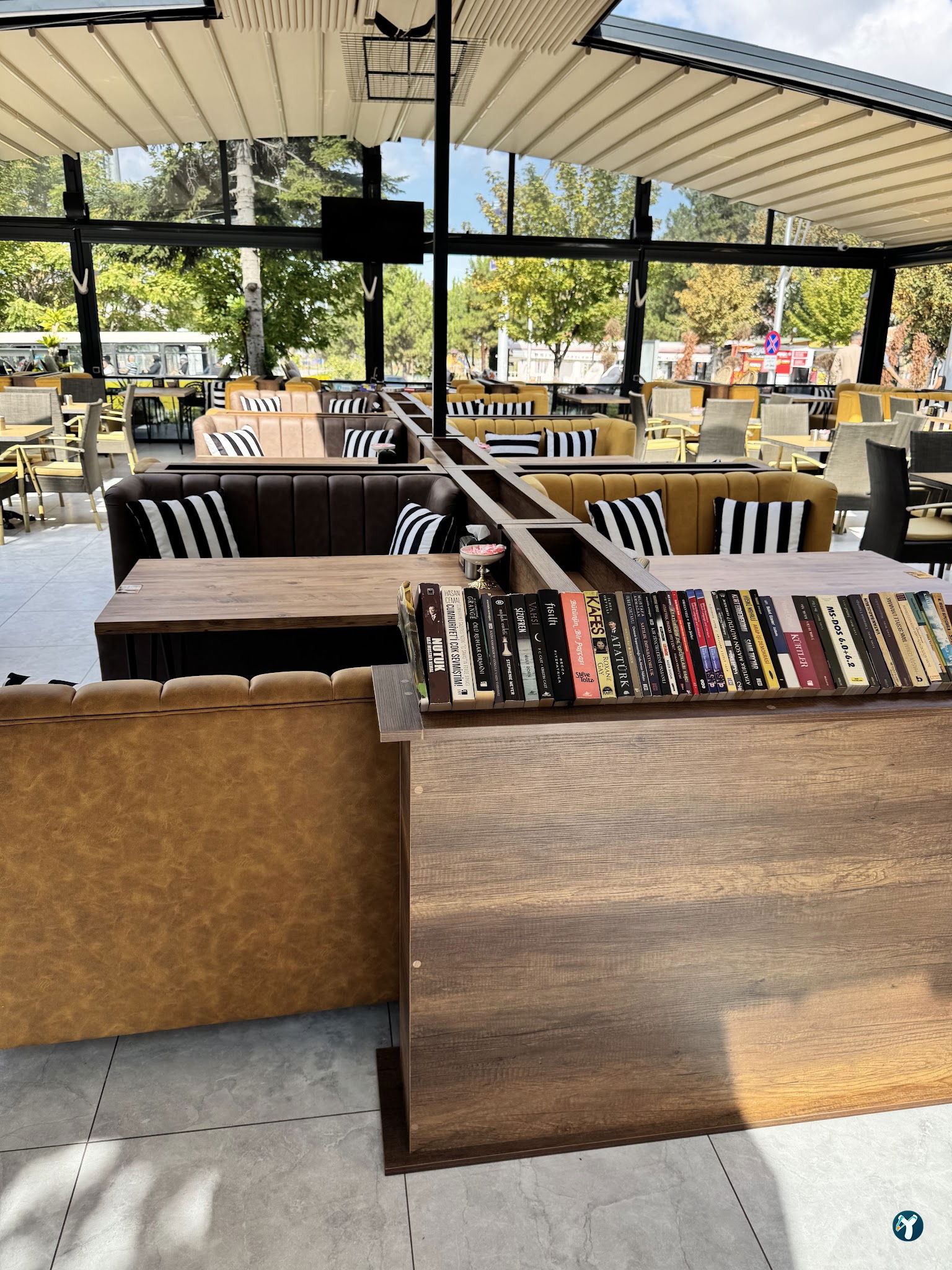 Anıt Cafe & Bistro