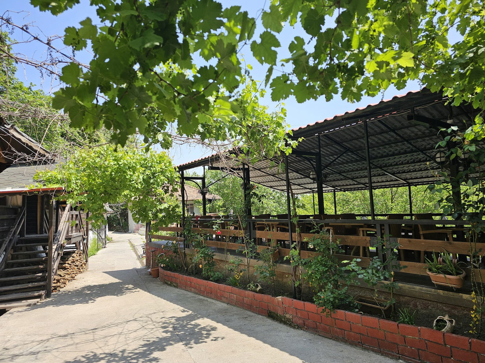 Gürle Alabalık Çiftliği