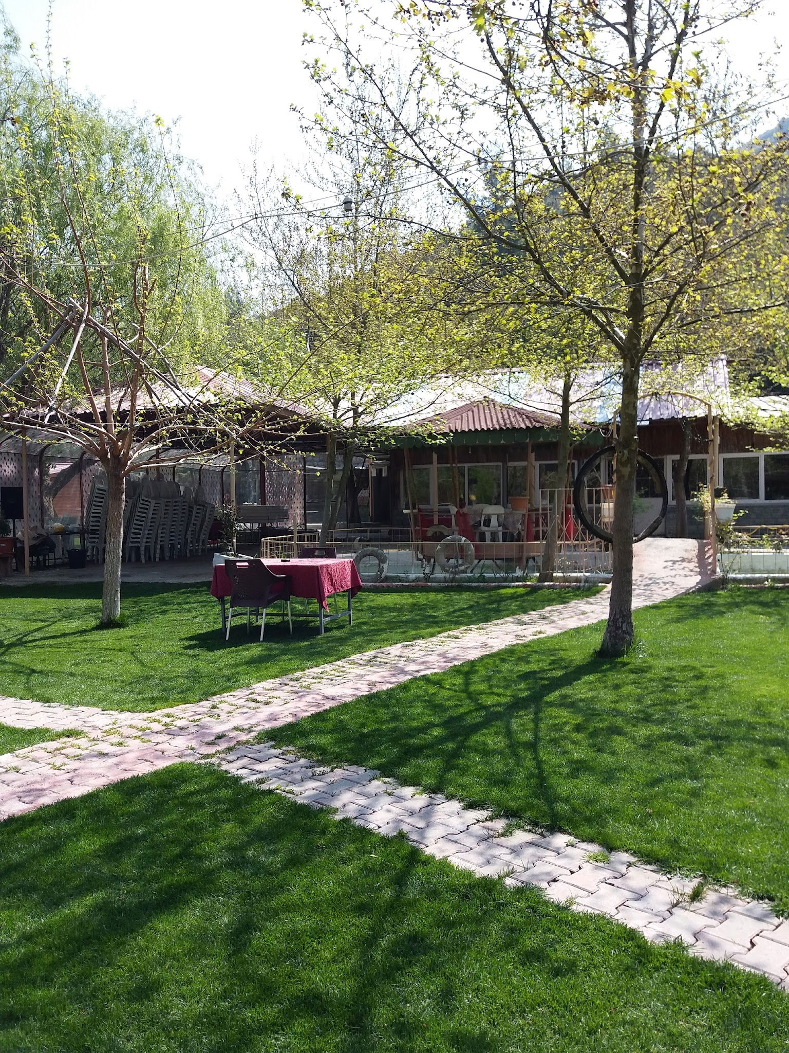 Gürle Alabalık Çiftliği