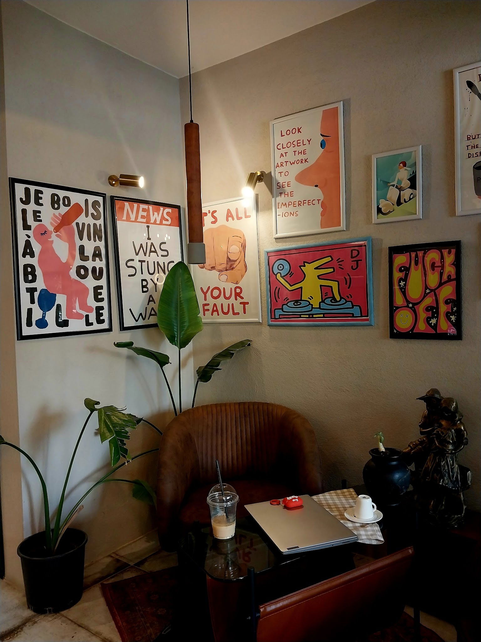 ‘S Shadow Coffee Breakfast Studio