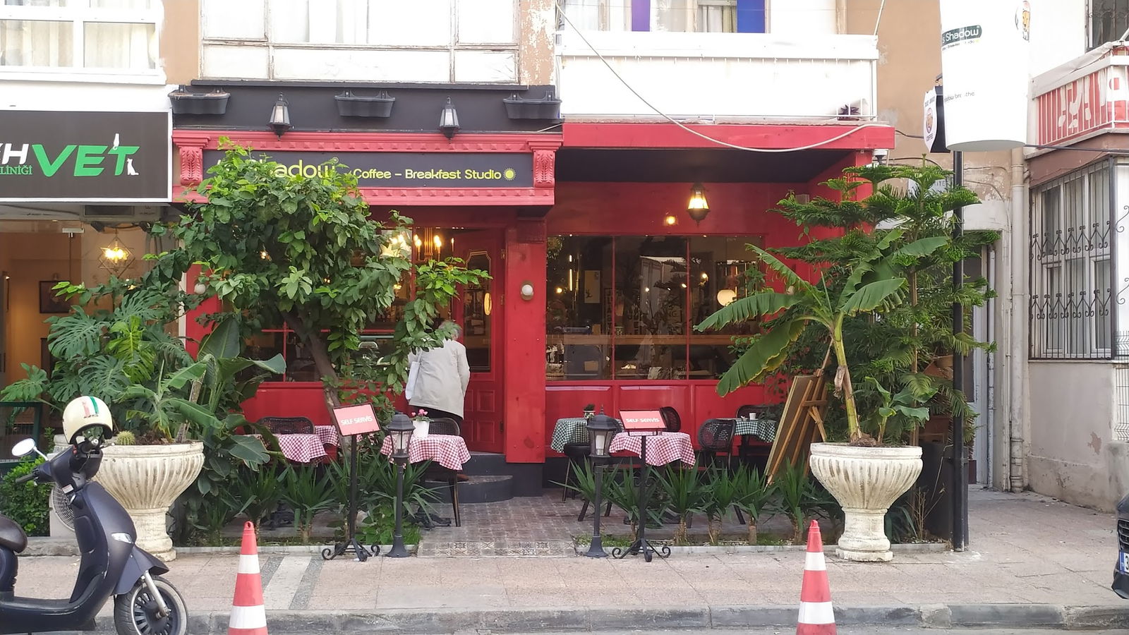 ‘S Shadow Coffee Breakfast Studio