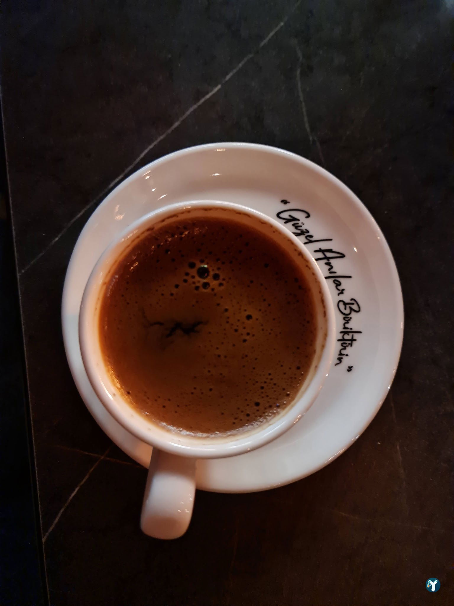 Bi'Hatıra Coffee & Chocolate