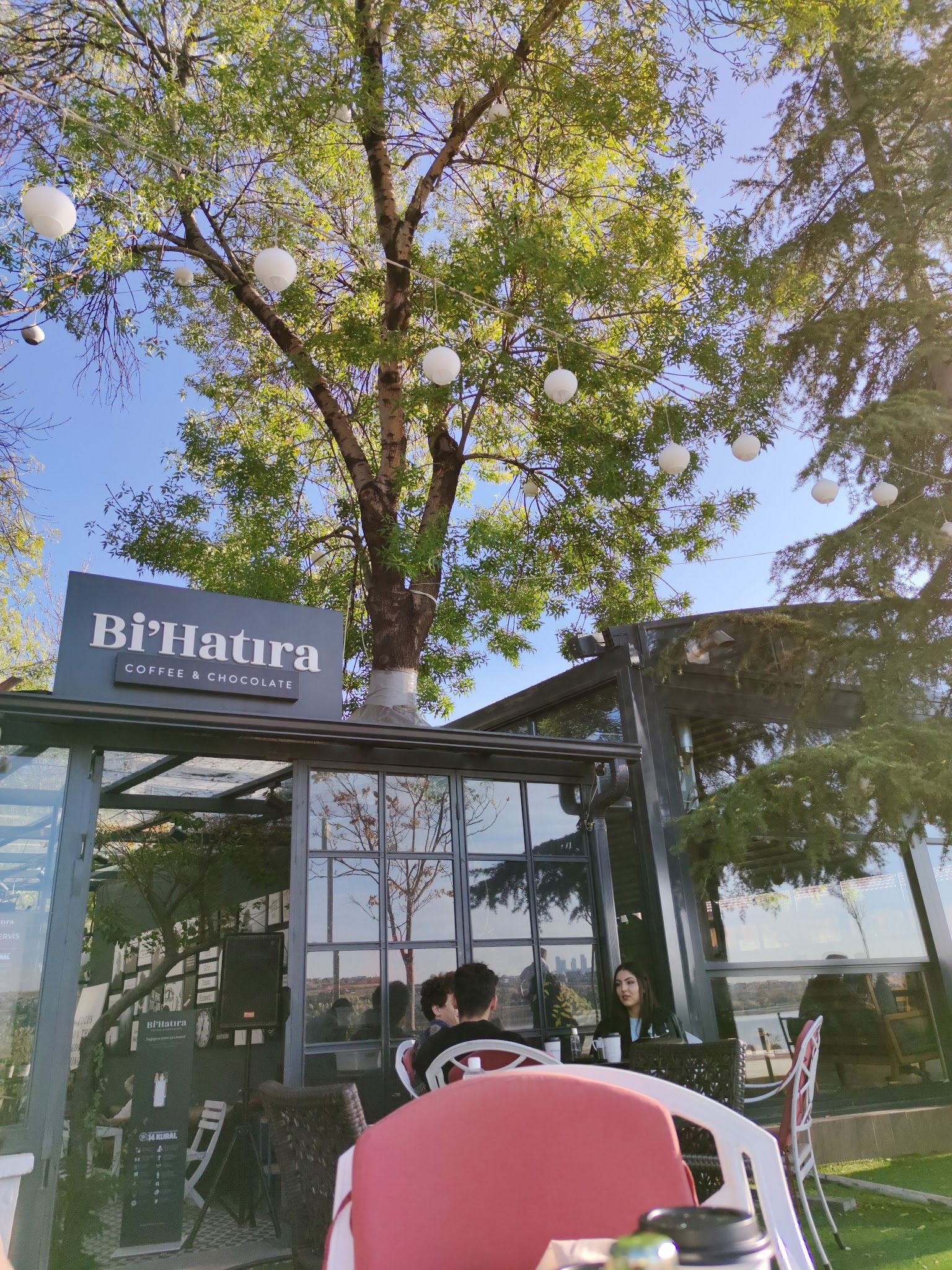 Bi'Hatıra Coffee & Chocolate