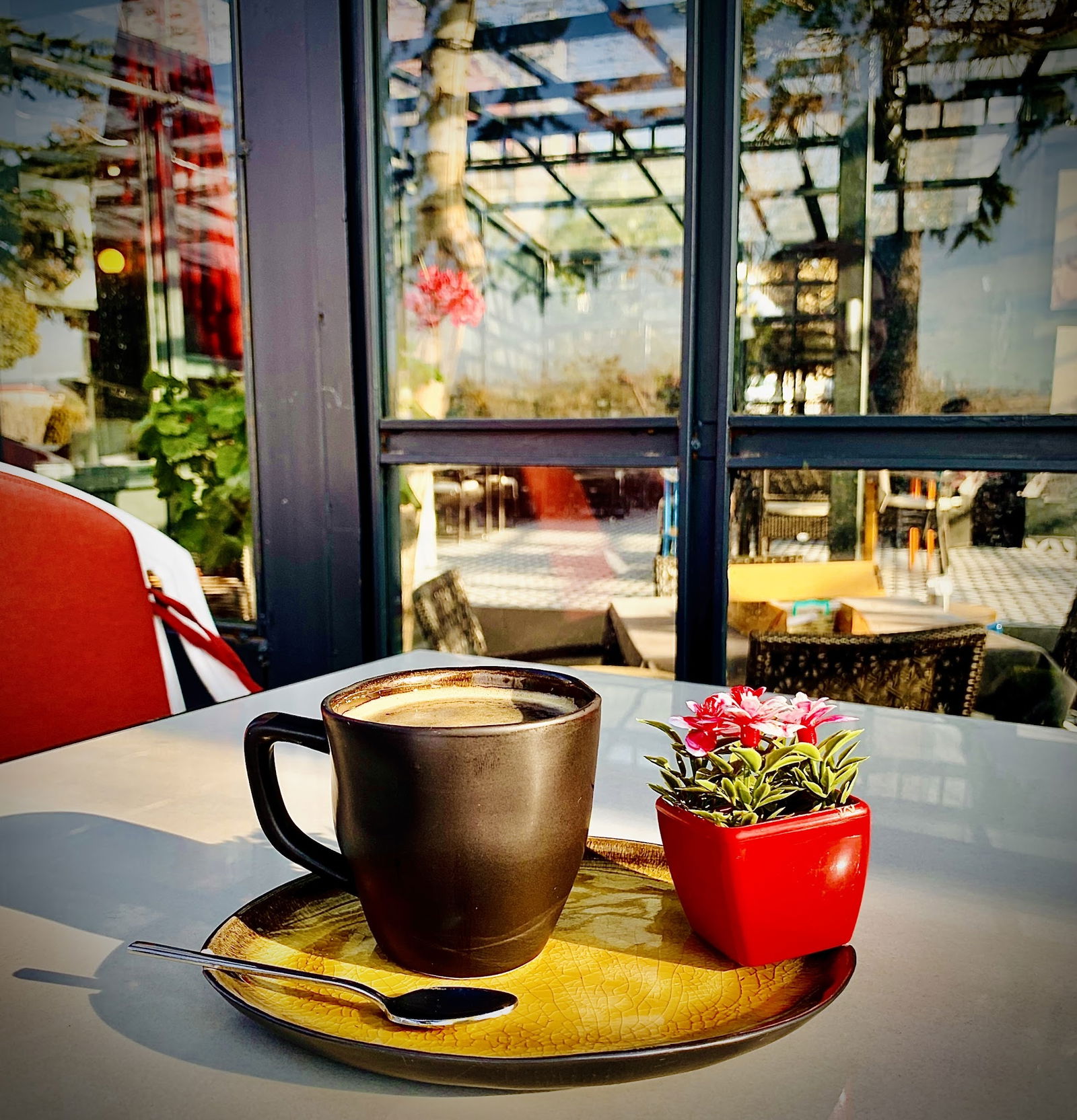 Bi'Hatıra Coffee & Chocolate