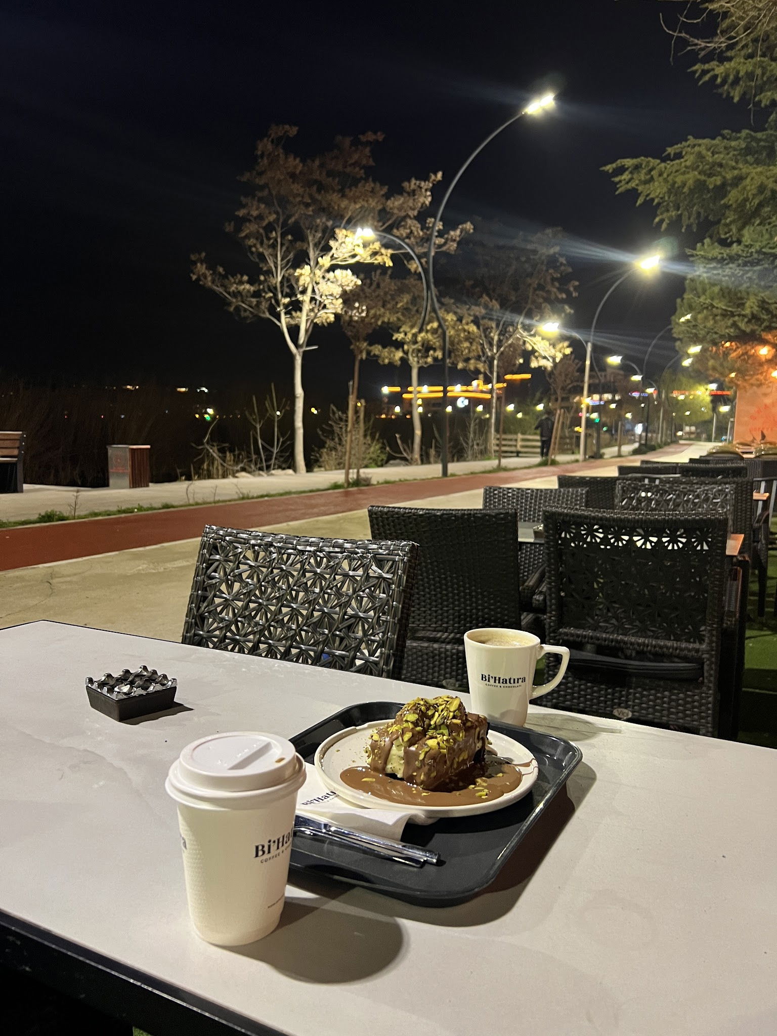 Bi'Hatıra Coffee & Chocolate