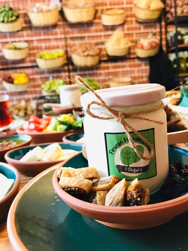 Firuzan Hanım Çiftliği