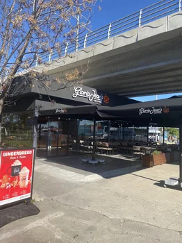 Gloria Jeans Coffee'S Antalya Havalimanı resimleri